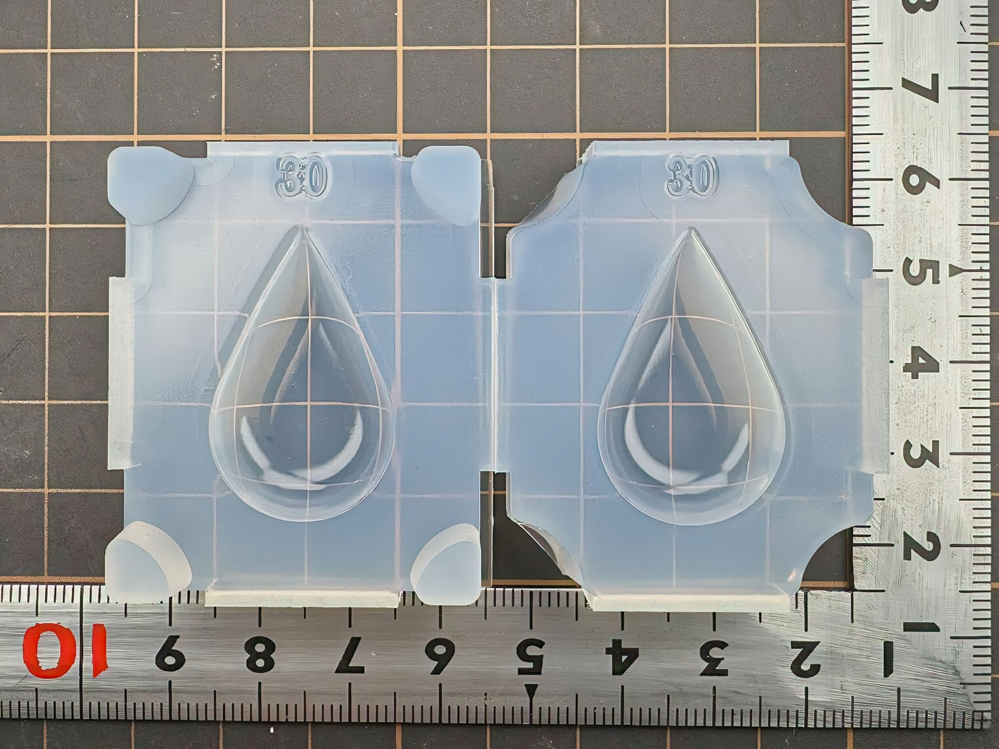 30mm「ぷっくり雫」レジン用モールド