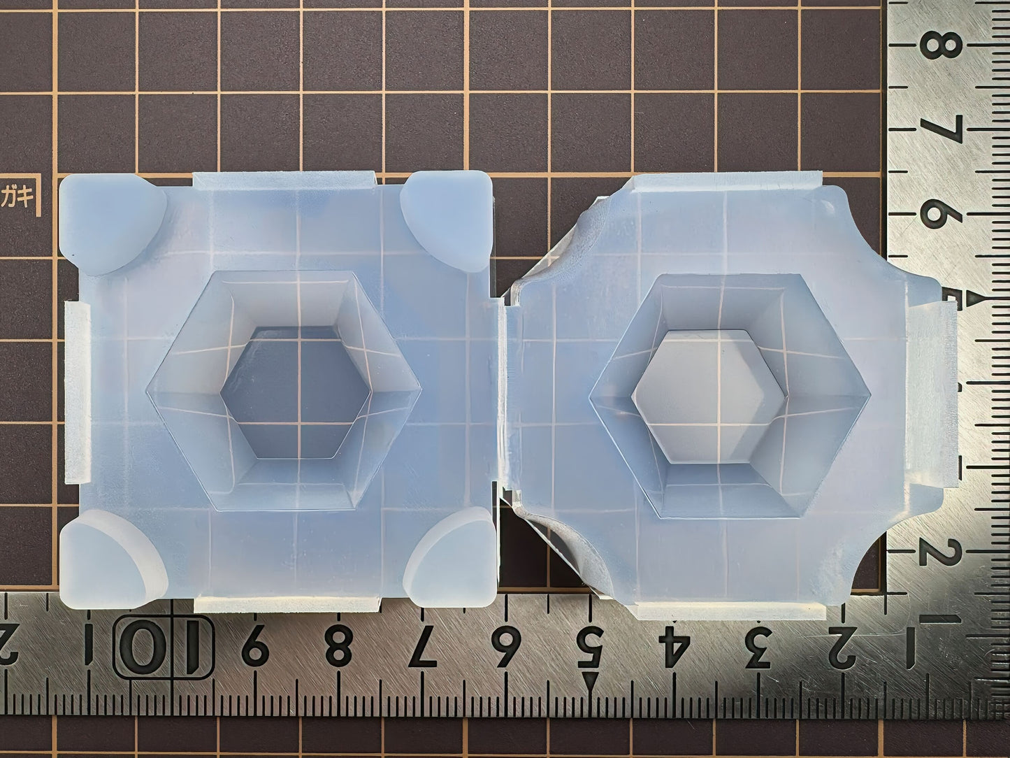 30mm「六角カット」レジン用モールド