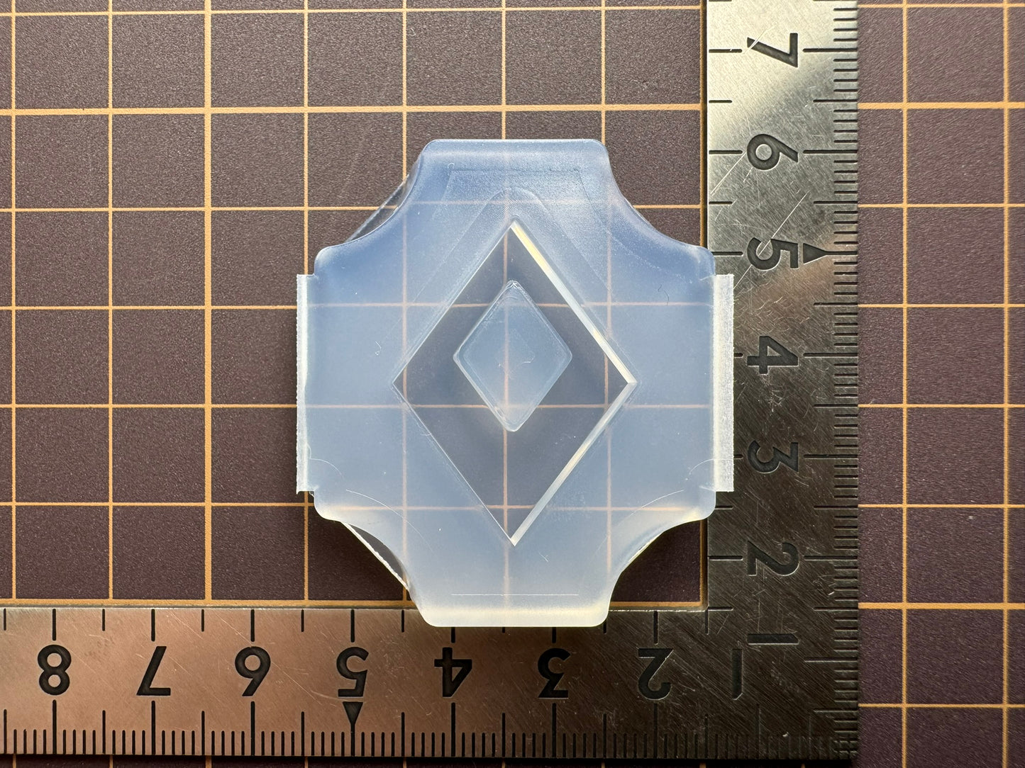 30mm「穴あきプレートダイヤ」レジン用モールド