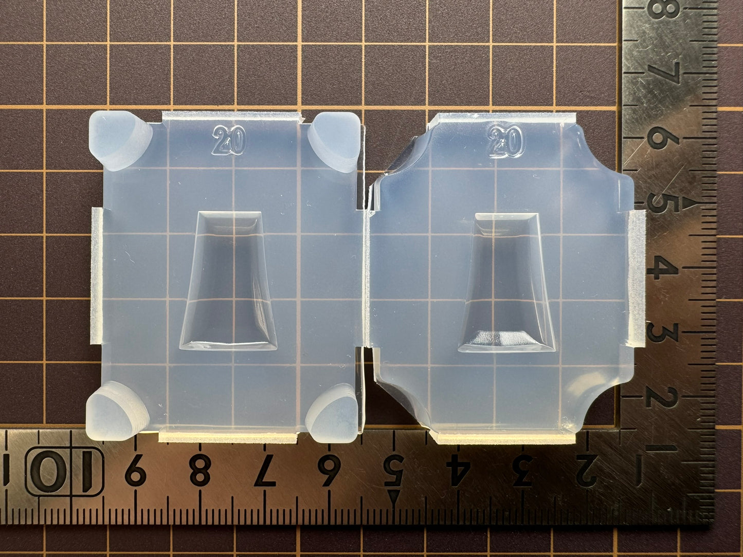 20mm "trapezoid cut" resin mold