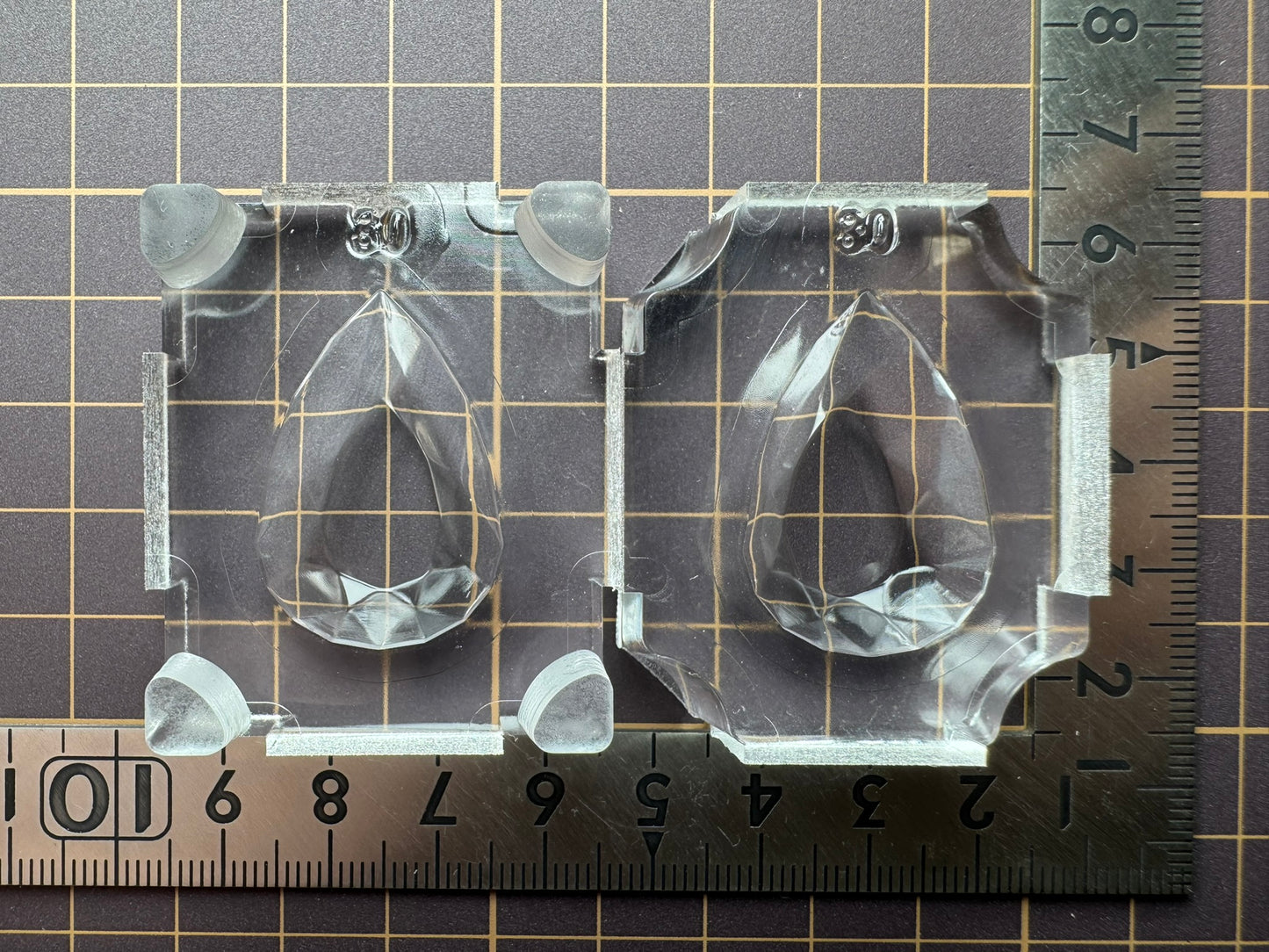 超高強度シリコン「ドロップカット」レジン用モールド