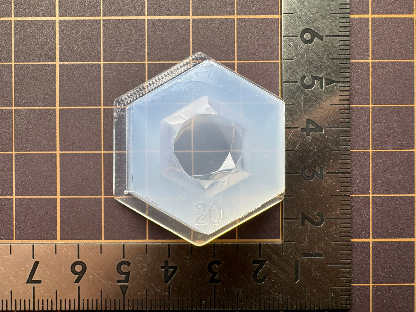 20mm「一体型ヘキサゴンカット」レジン用モールド