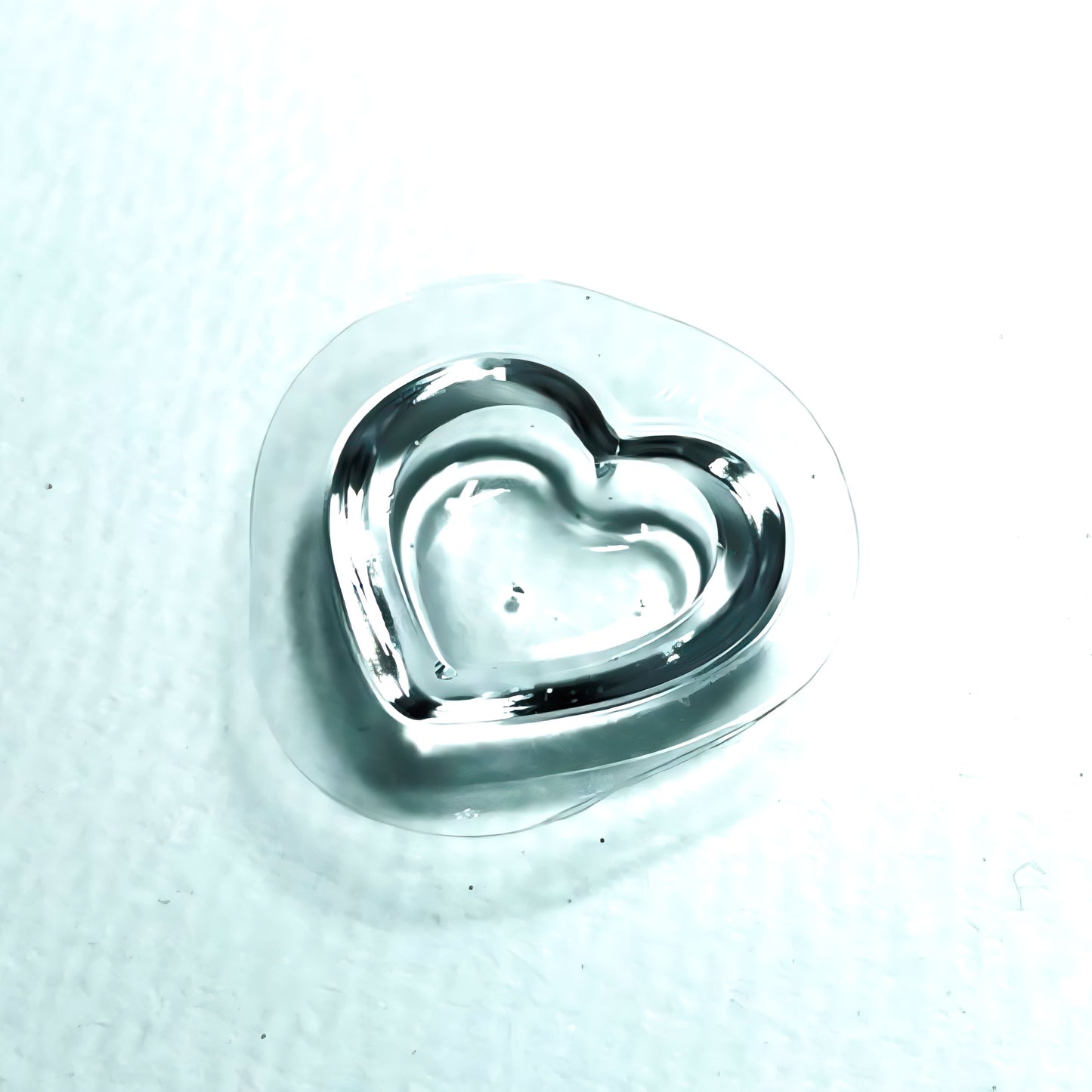 20mm Simple Heart Frame Mold