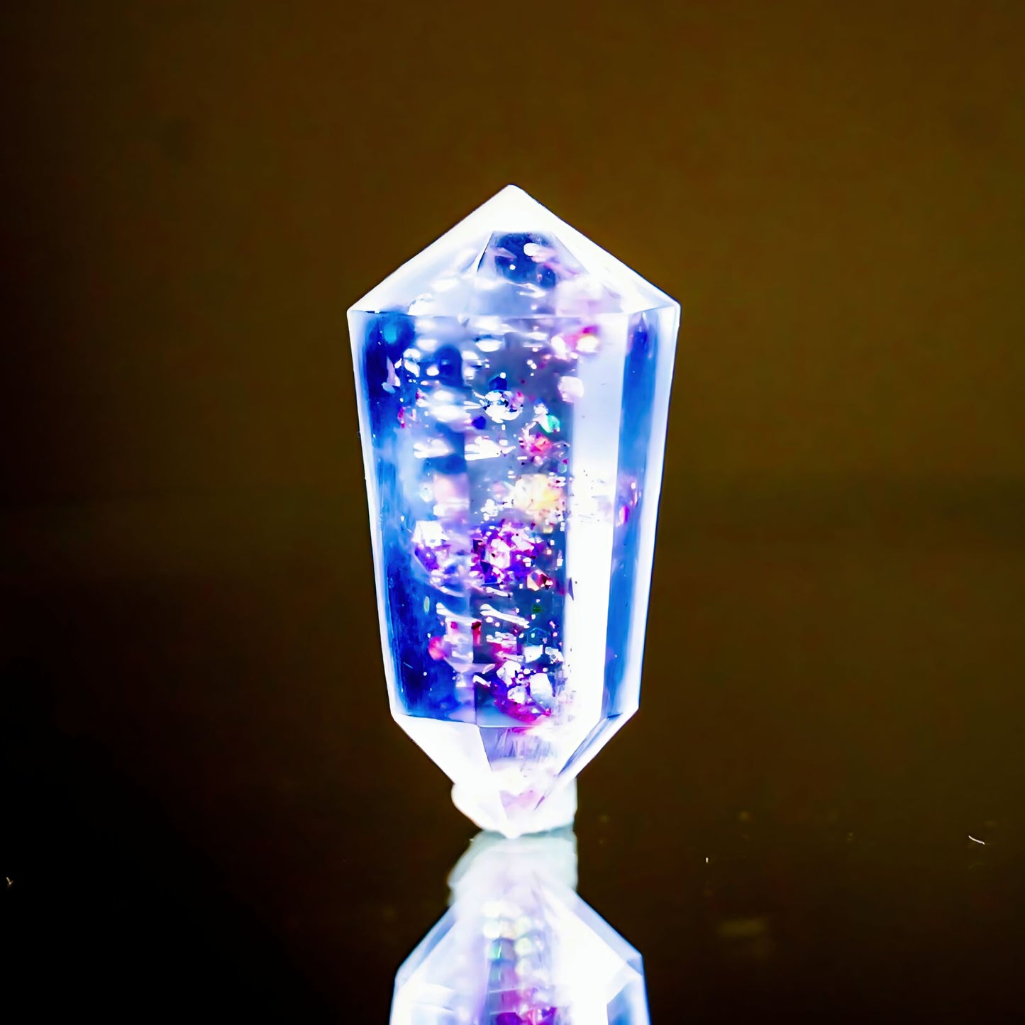 "Crystal" resin mold