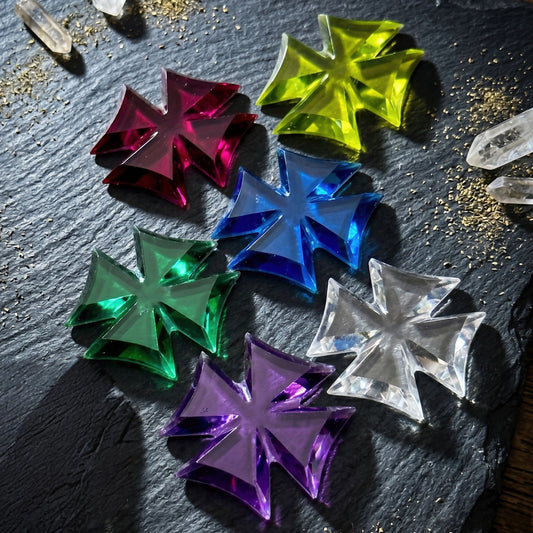 30mm "Maltese Cross" resin mold