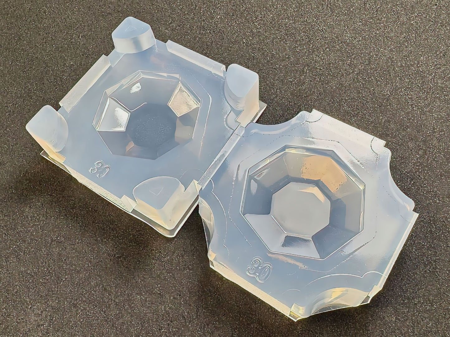 30mm「八角カット」レジン用モールド