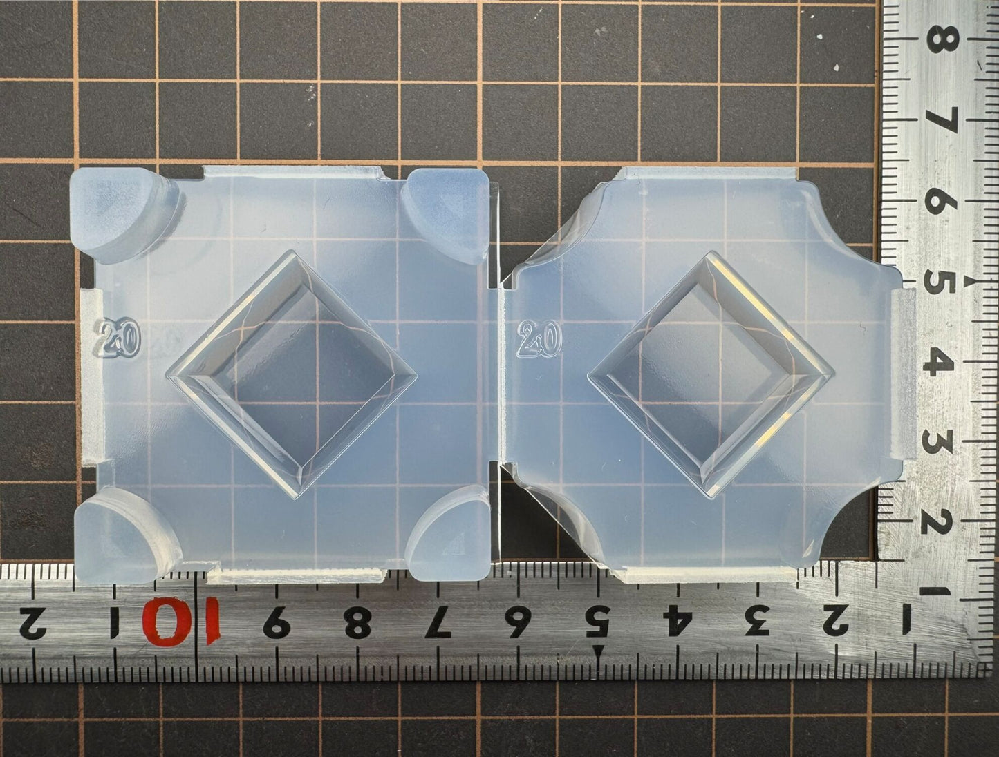 20mm「多段スクエアカット」レジン用モールド