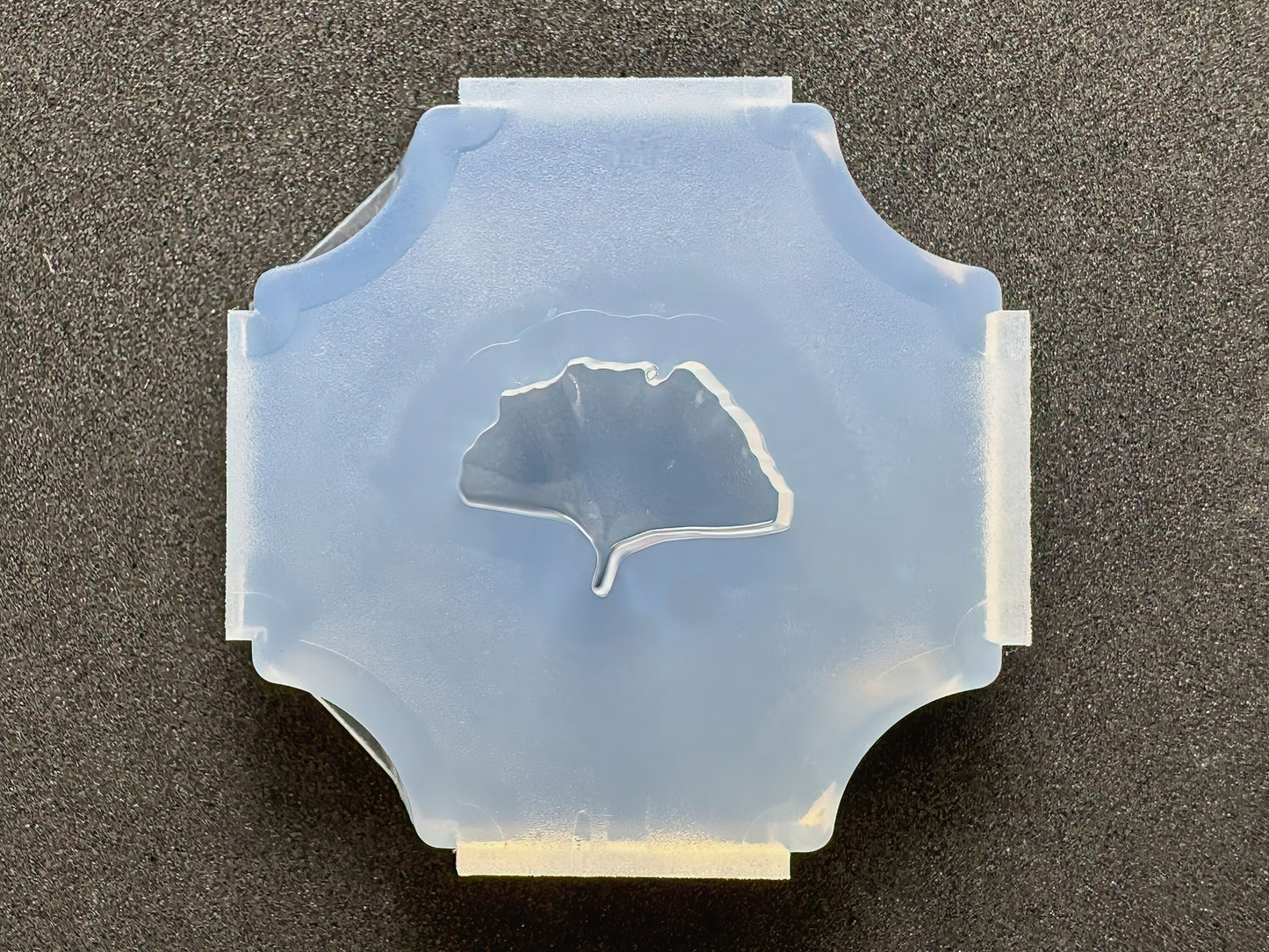 20mm「和菓子（いちょう）」レジン用モールド