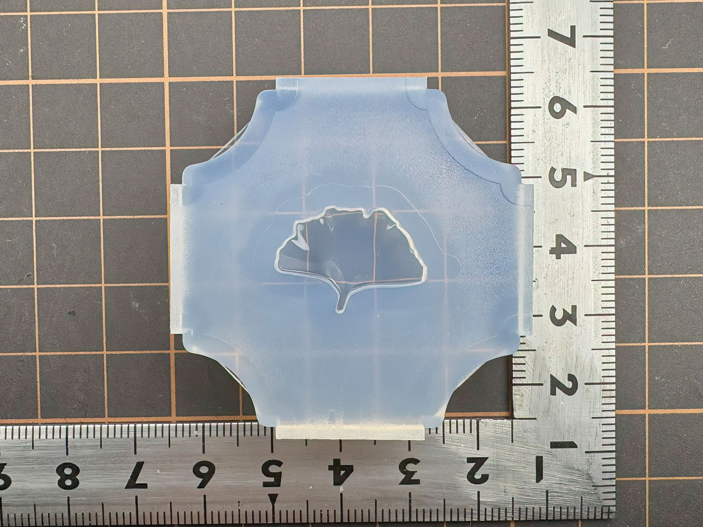 20mm「和菓子（いちょう）」レジン用モールド