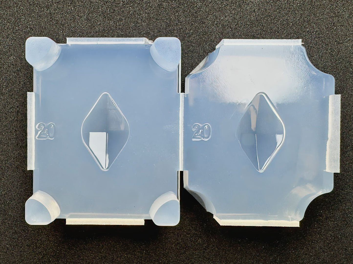 20mm "Polygon Leaf Cut" resin mold
