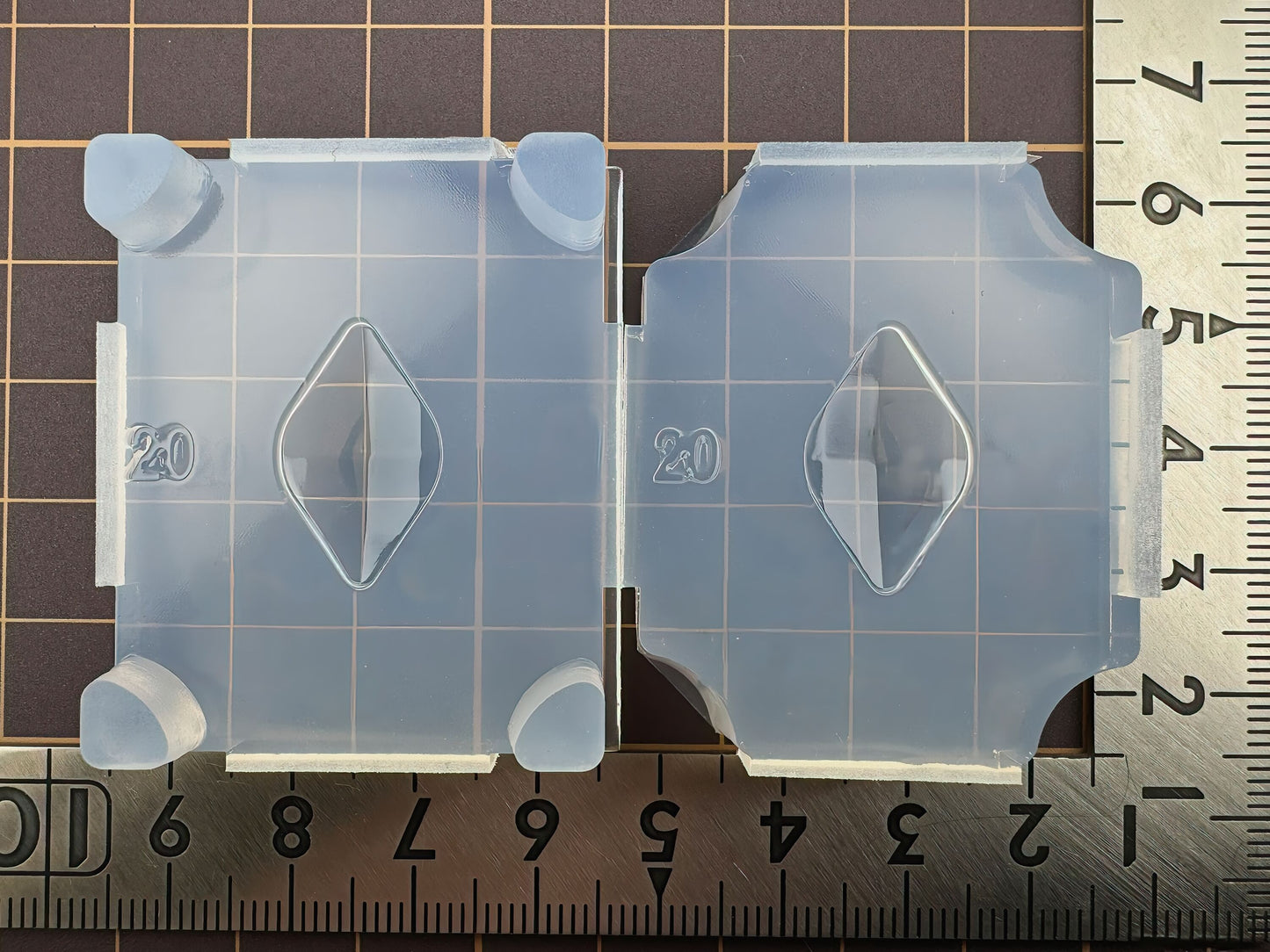 20mm "Polygon Leaf Cut" resin mold