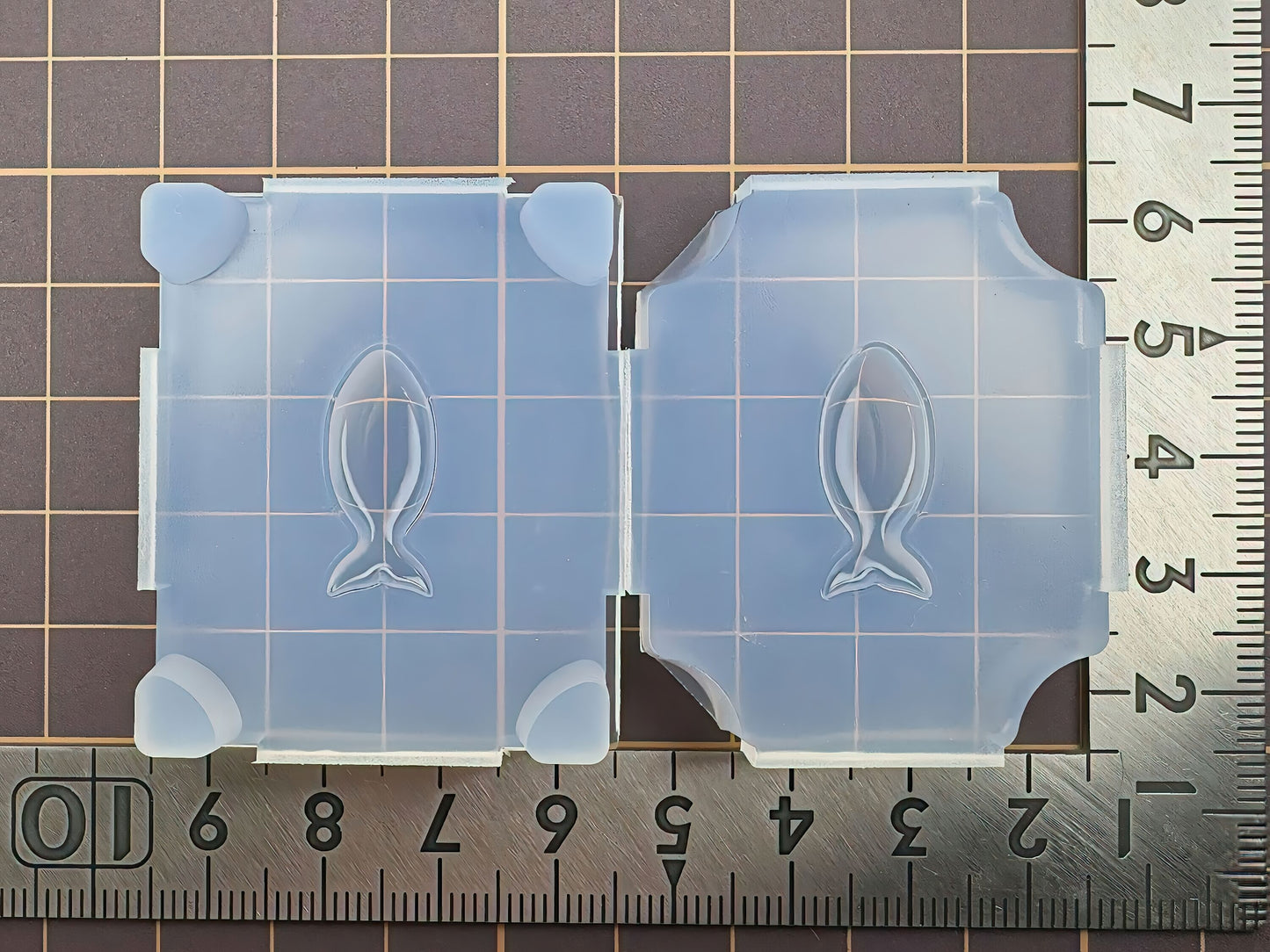 20mm「ぷっくりお魚」レジン用モールド