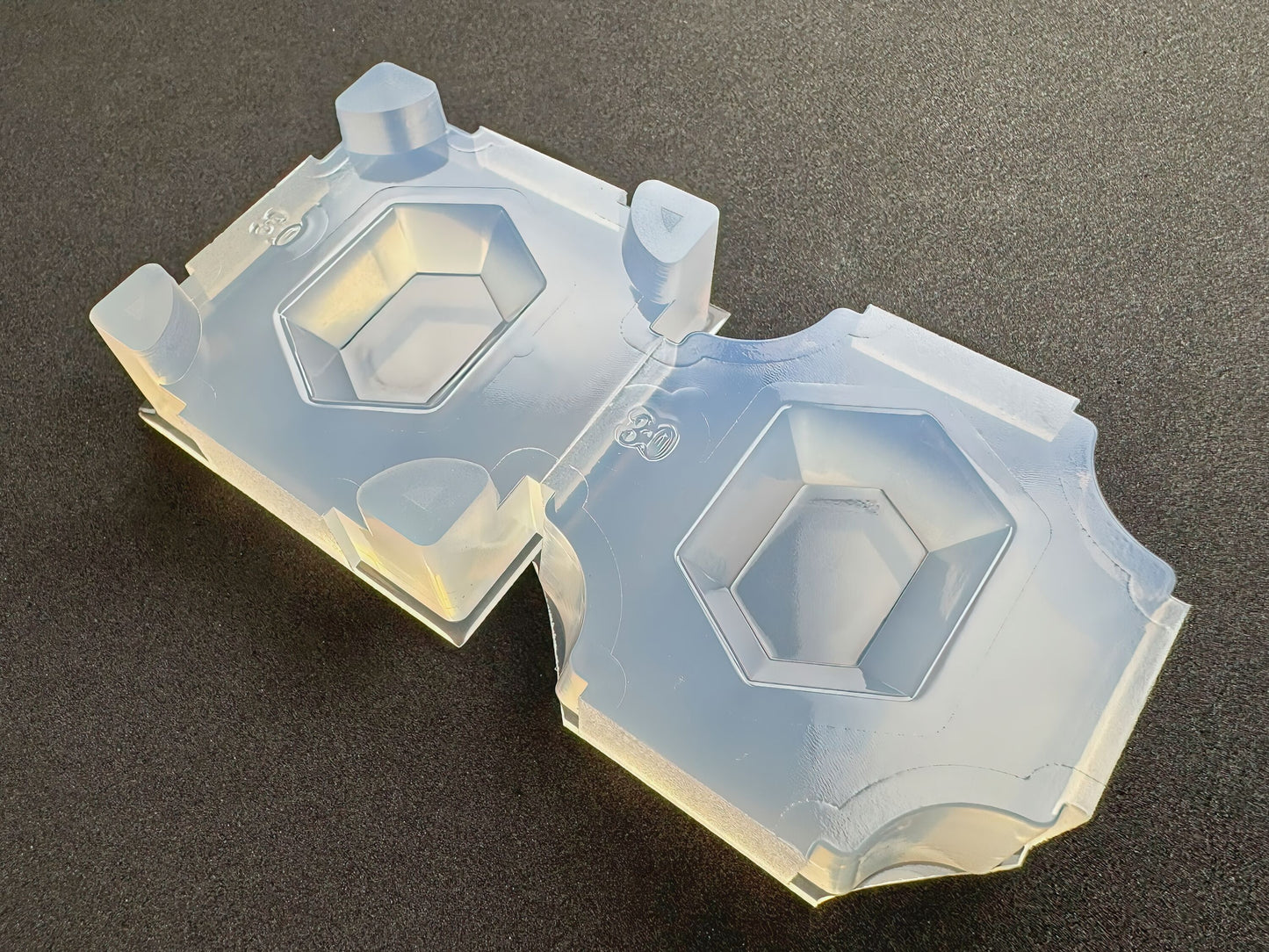 「長六角カット」レジン用モールド
