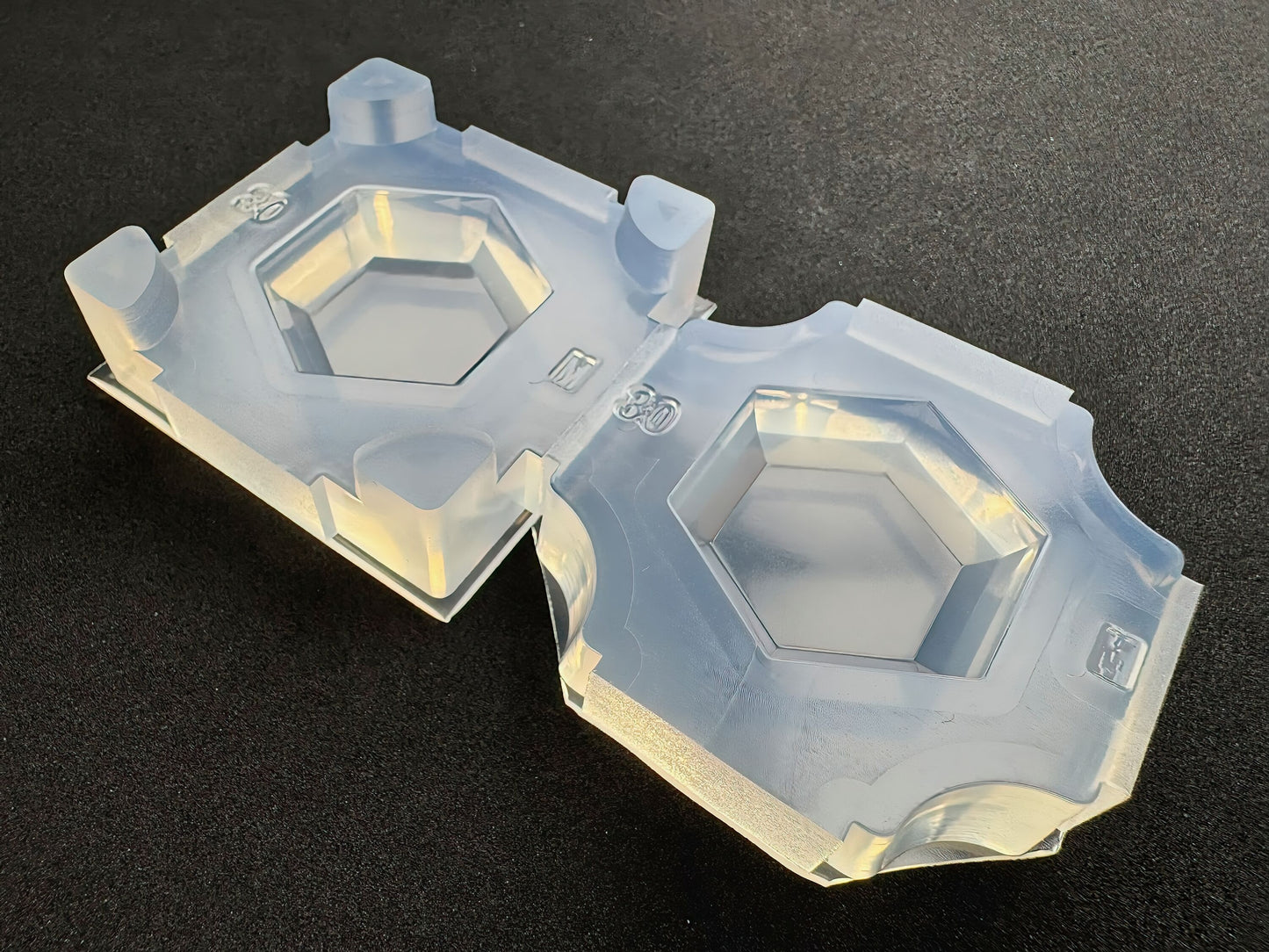 30mm「多段六角カット」レジン用モールド
