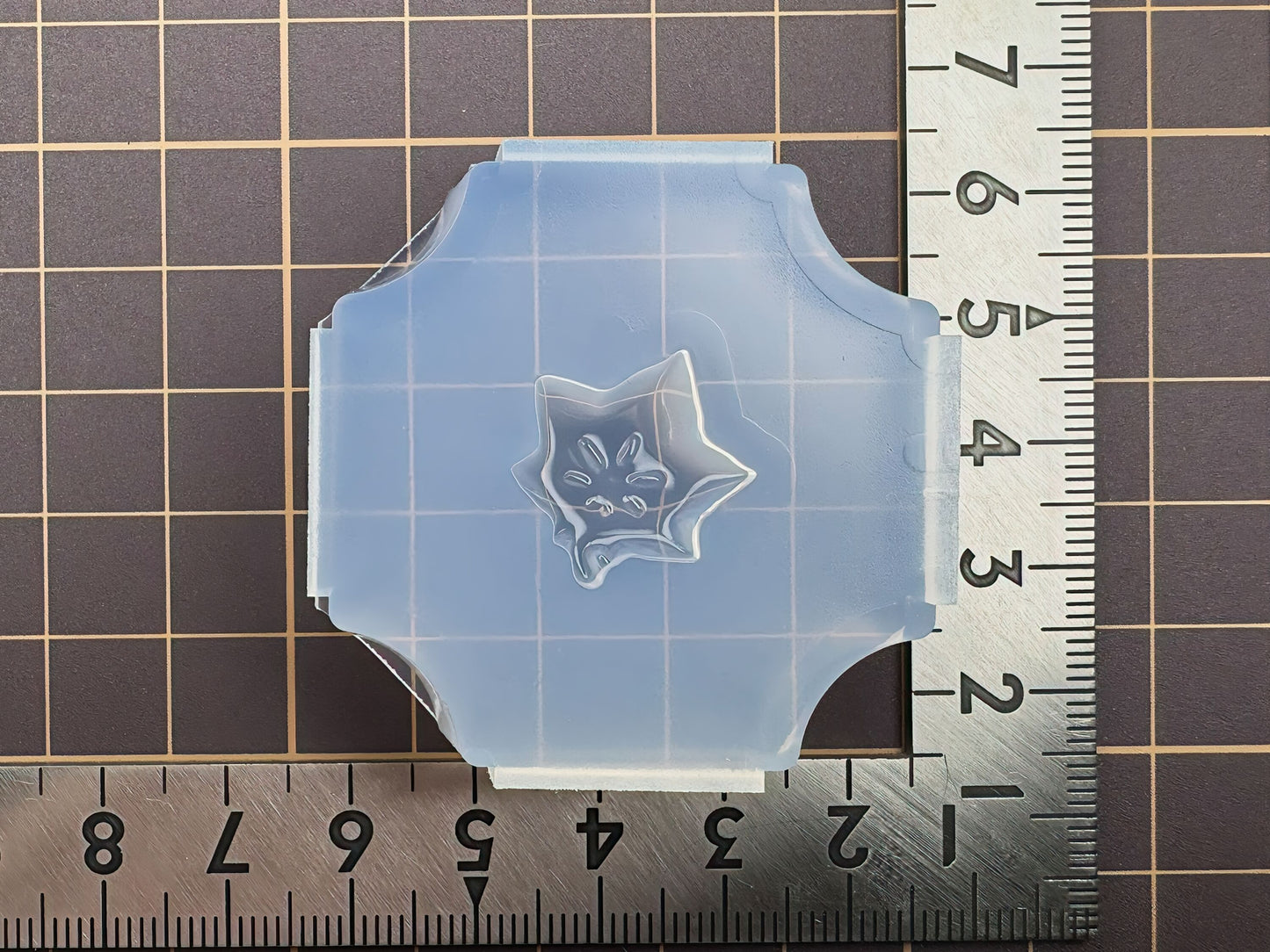 18mm「和菓子（紅葉）」レジン用モールド