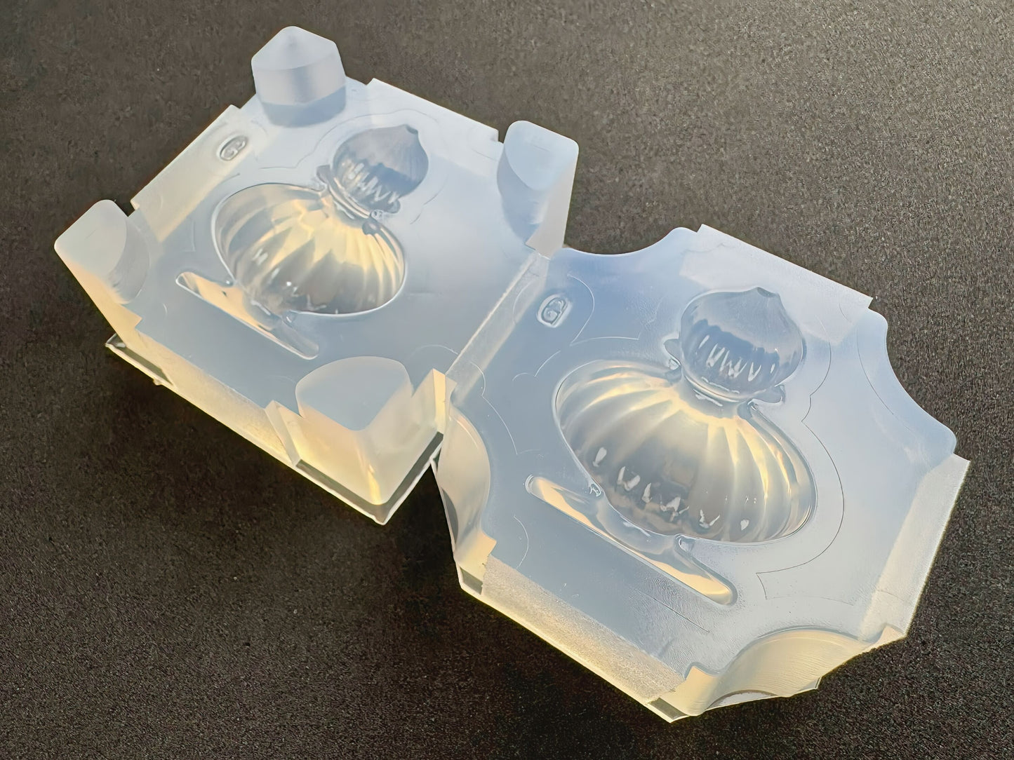 「香水瓶G」レジン用モールド