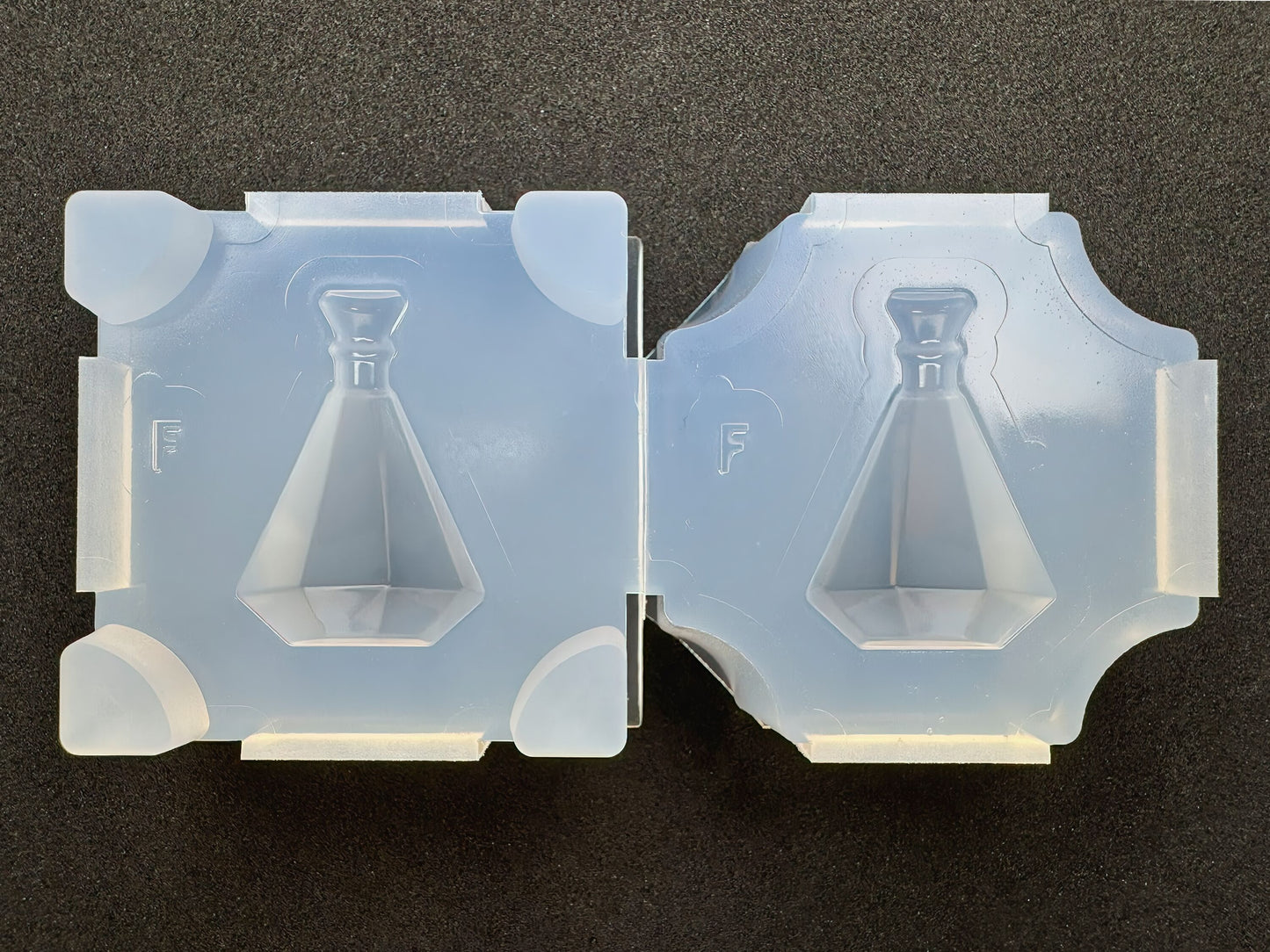 30mm「香水瓶F」レジン用モールド