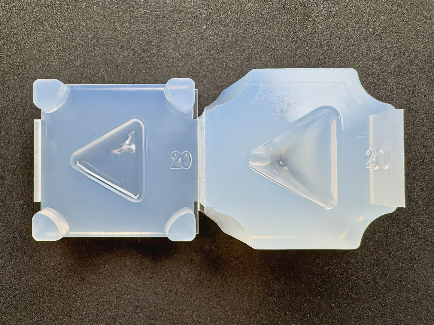 20mm「角丸正四面体」レジン用モールド