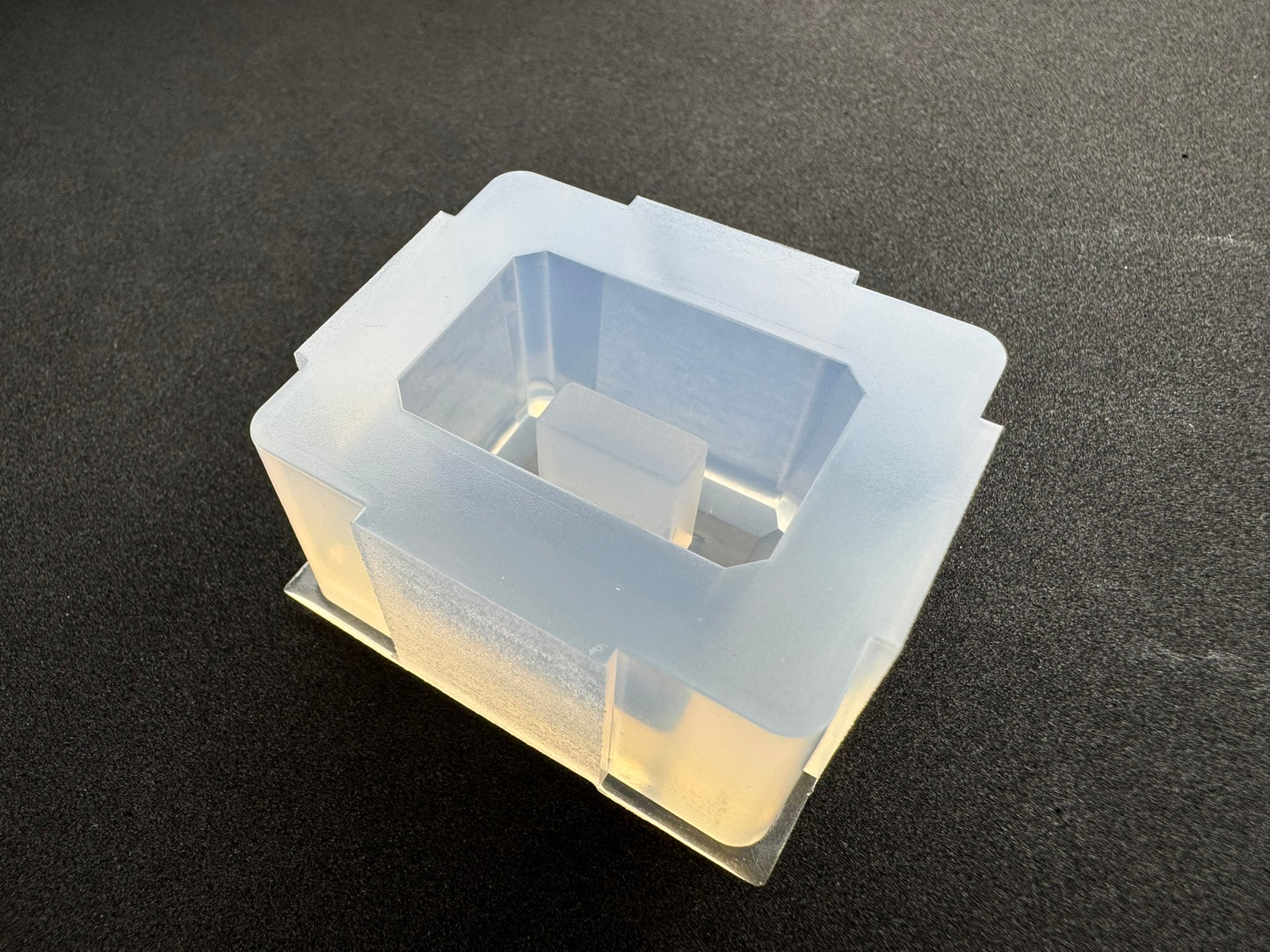 30mm「USBスタンド」レジン用モールド