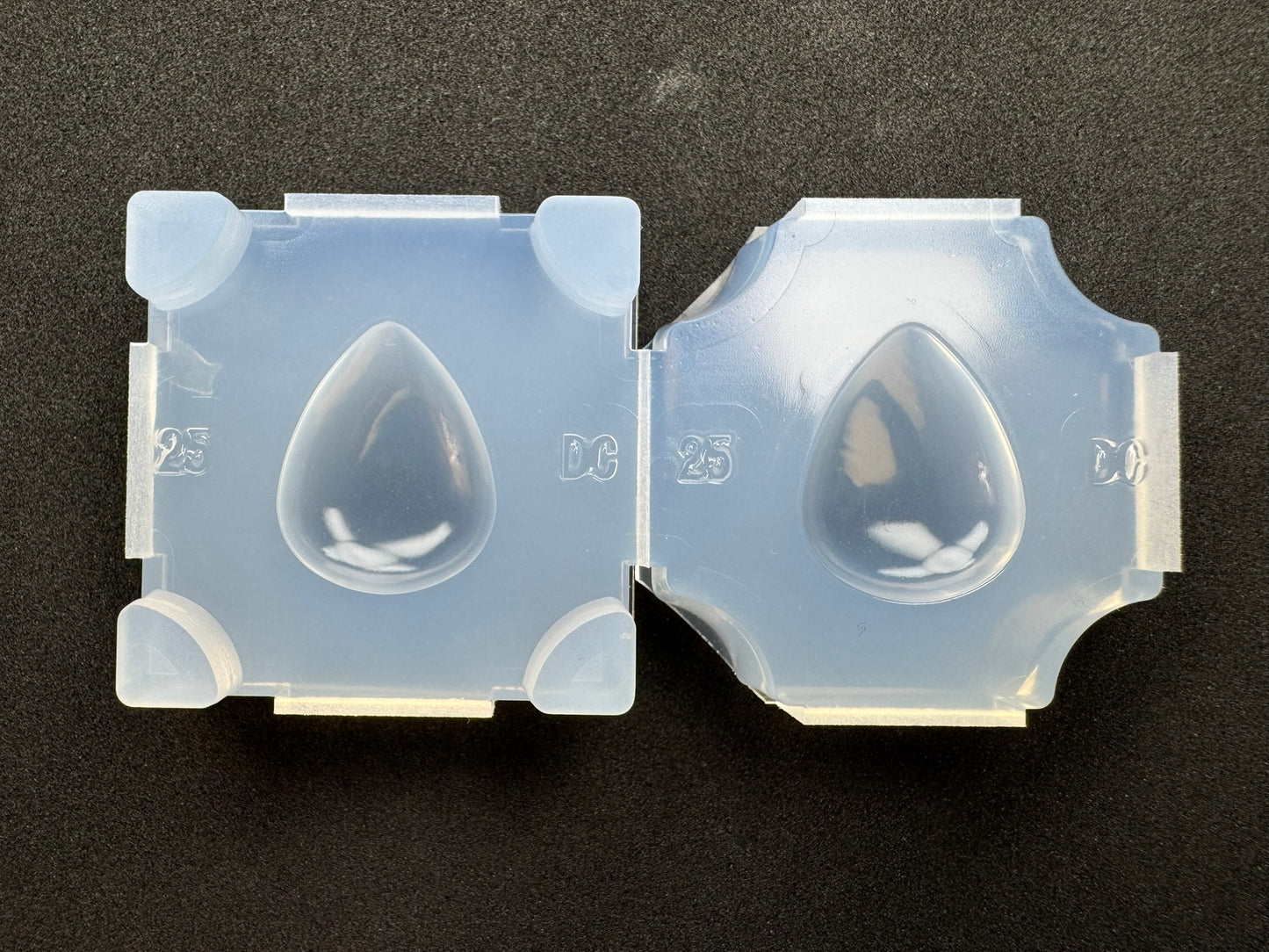 25mm「ドロップカボション」レジン用モールド