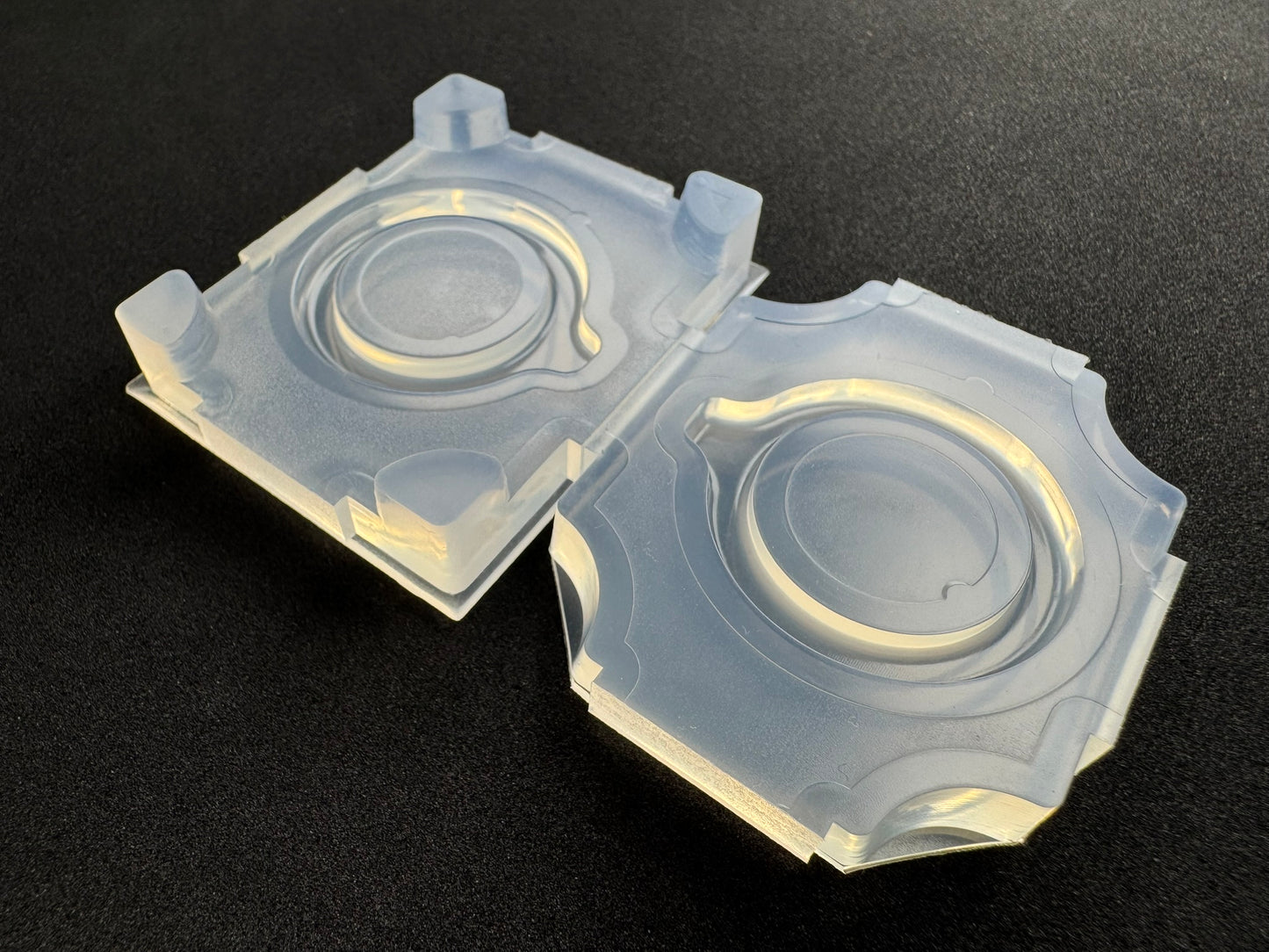 "Portable Ring" resin mold