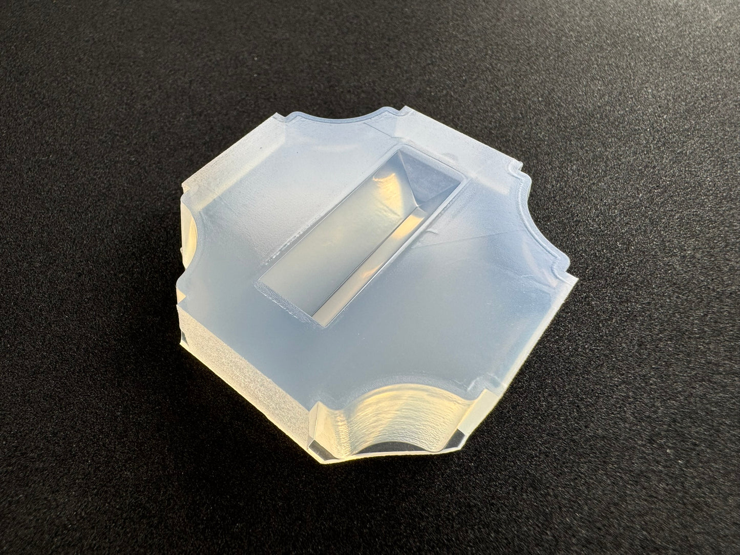 10 x 30mm "triangular prism" resin mold