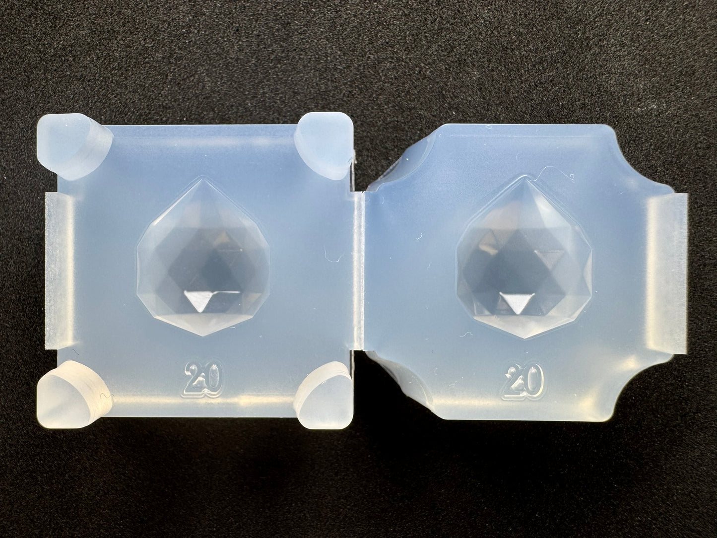 20mm「ティアドロップカット」レジン用モールド