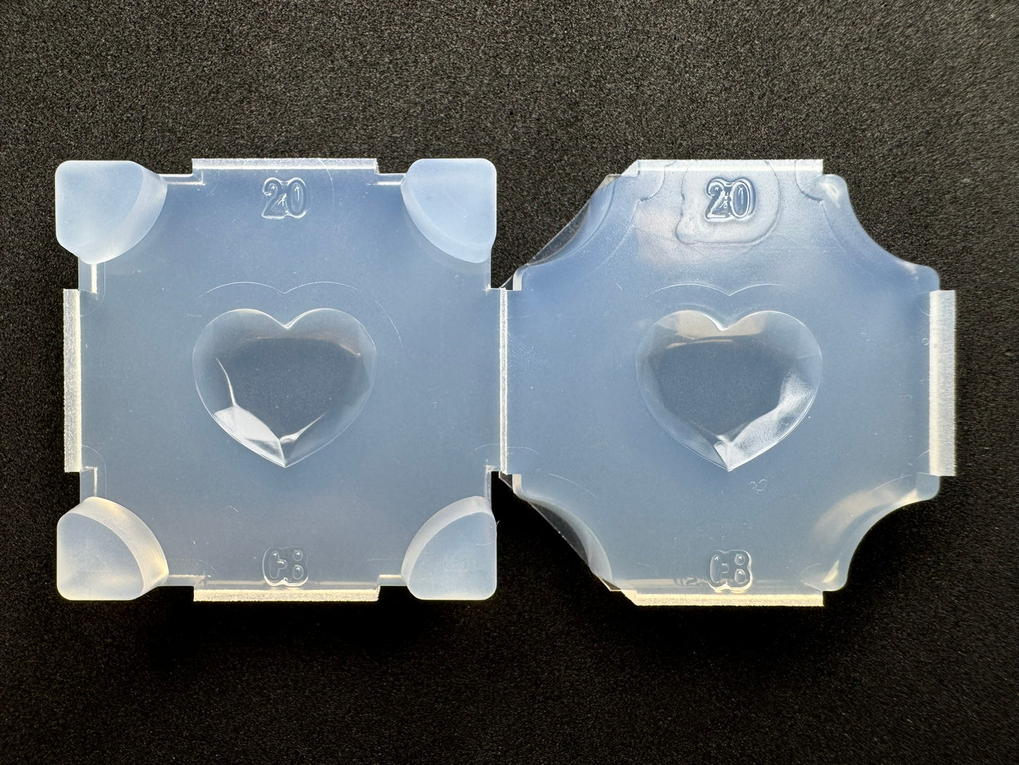 「カボションハートカット」レジン用モールド
