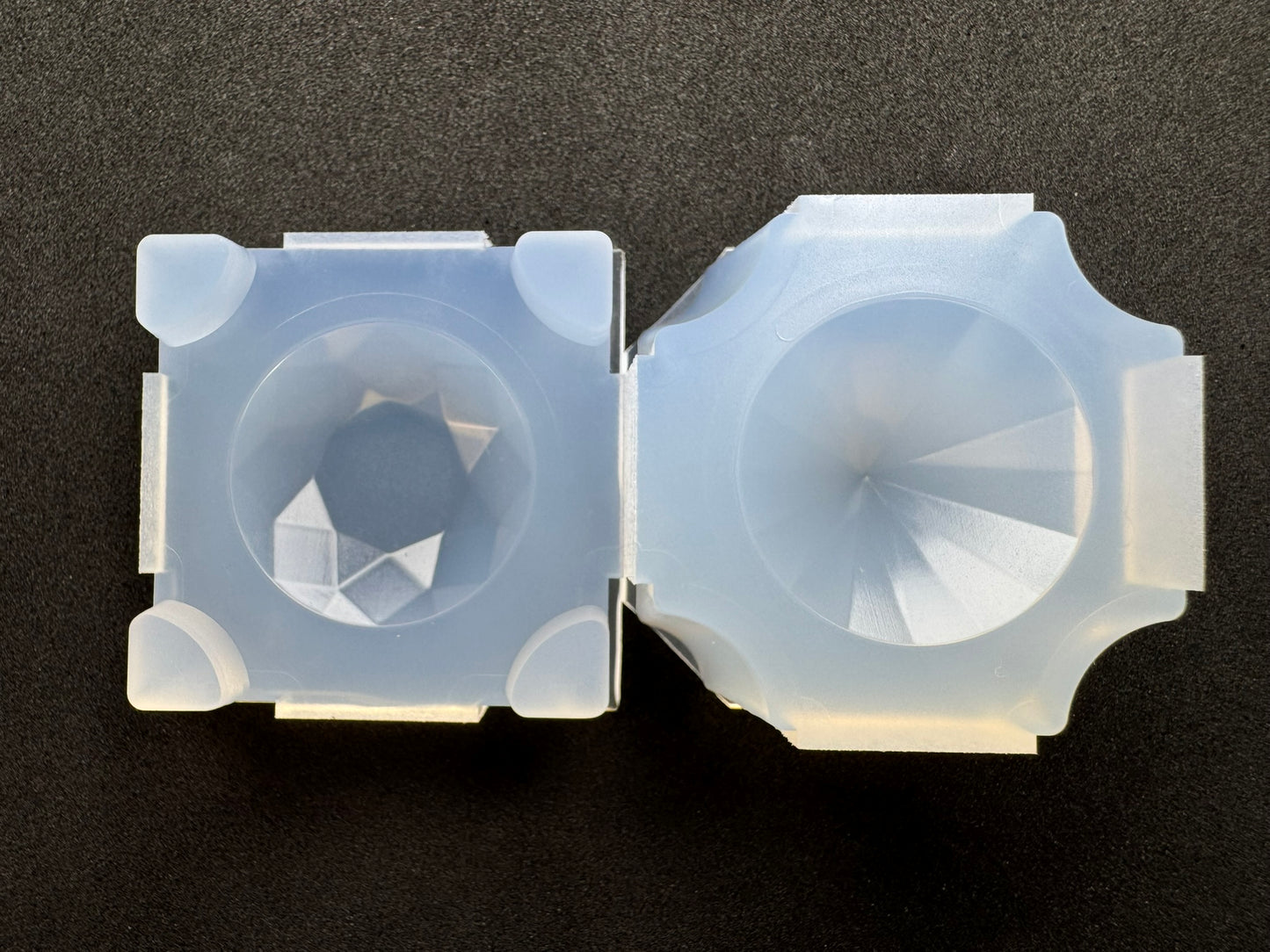 "Brilliant Cut" resin mold