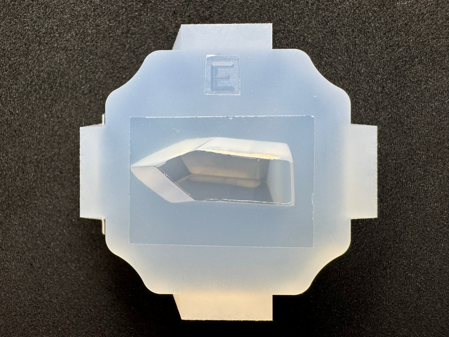 「鉱物風E」レジン用モールド