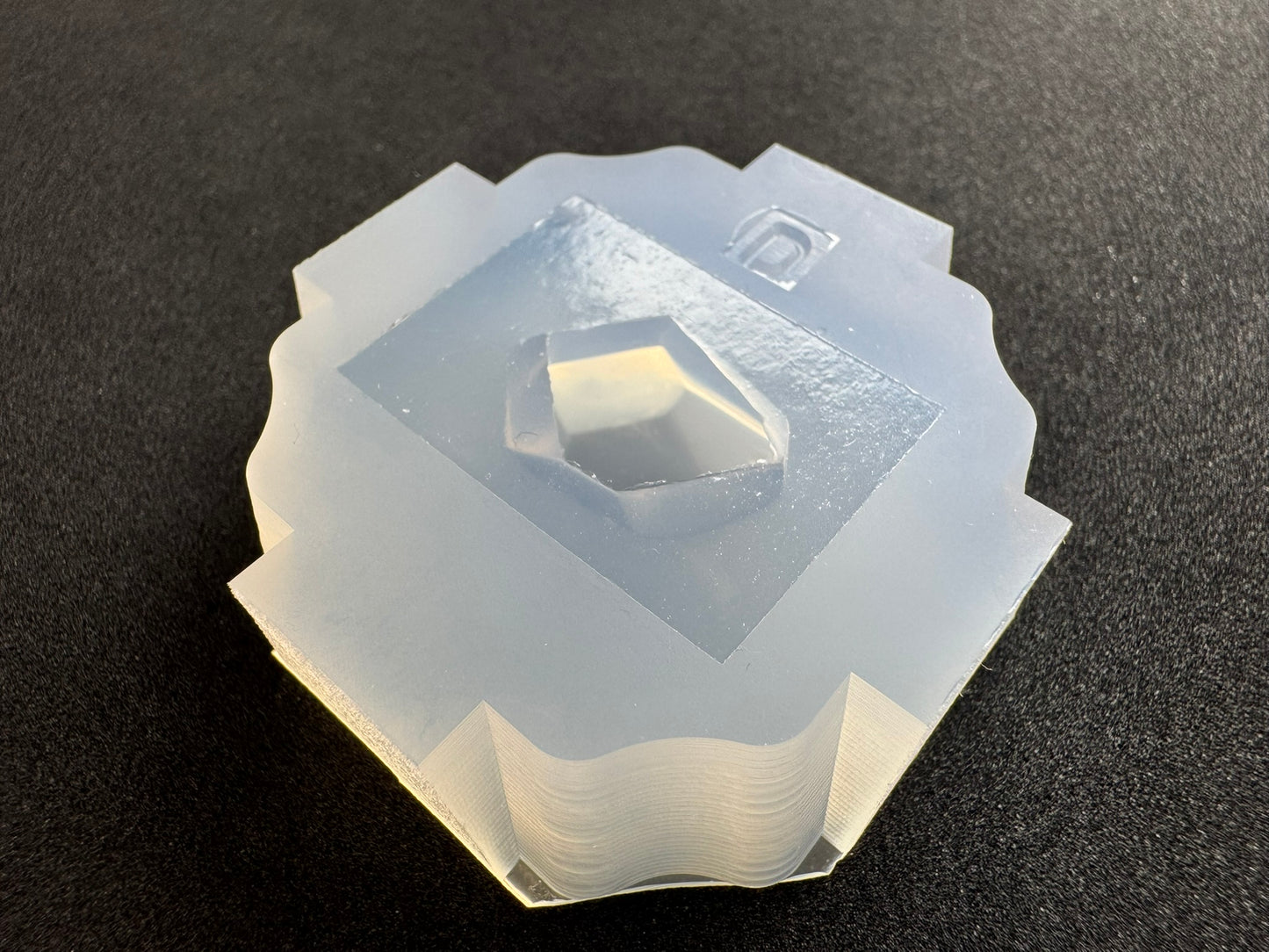 「鉱物風D」レジン用モールド