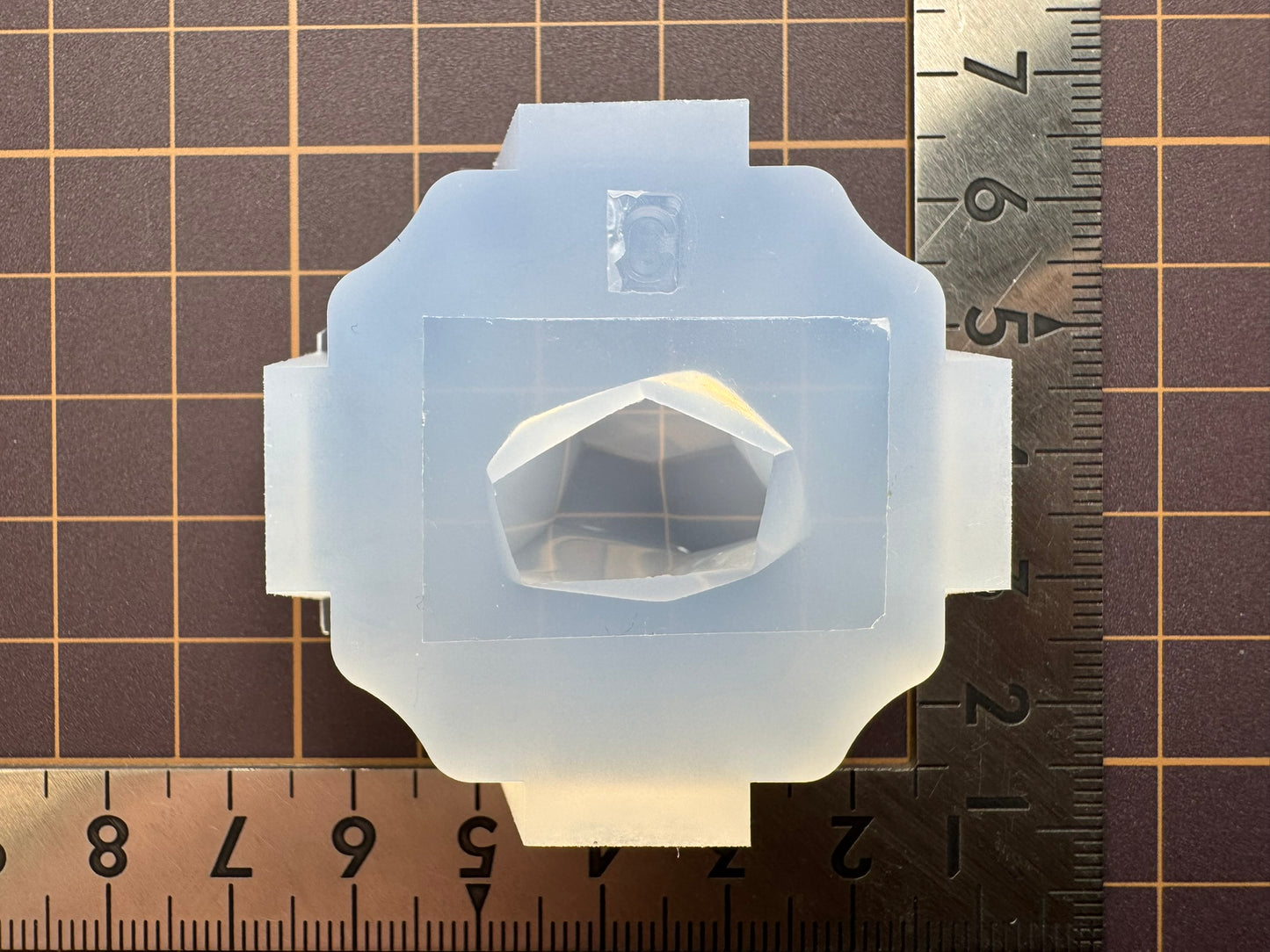 「鉱物風C」レジン用モールド