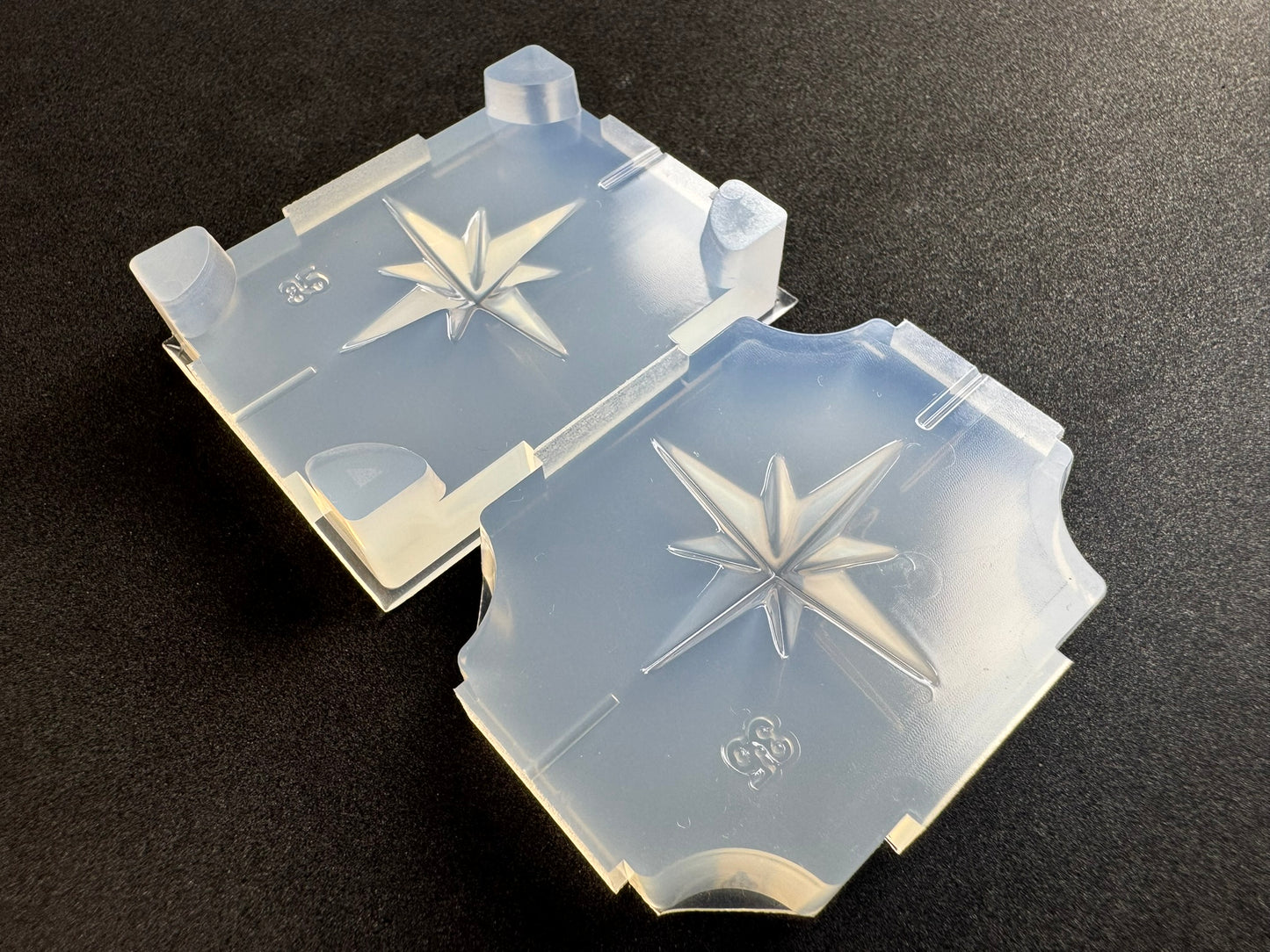 35mm「センターライン付き太陽」レジン用モールド