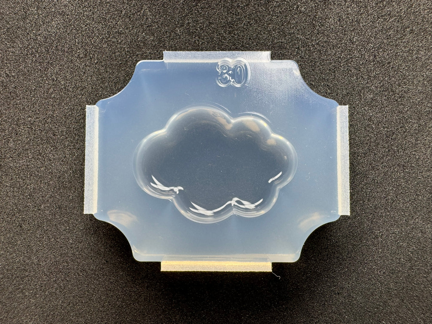30mm「ぷっくり雲」レジン用モールド