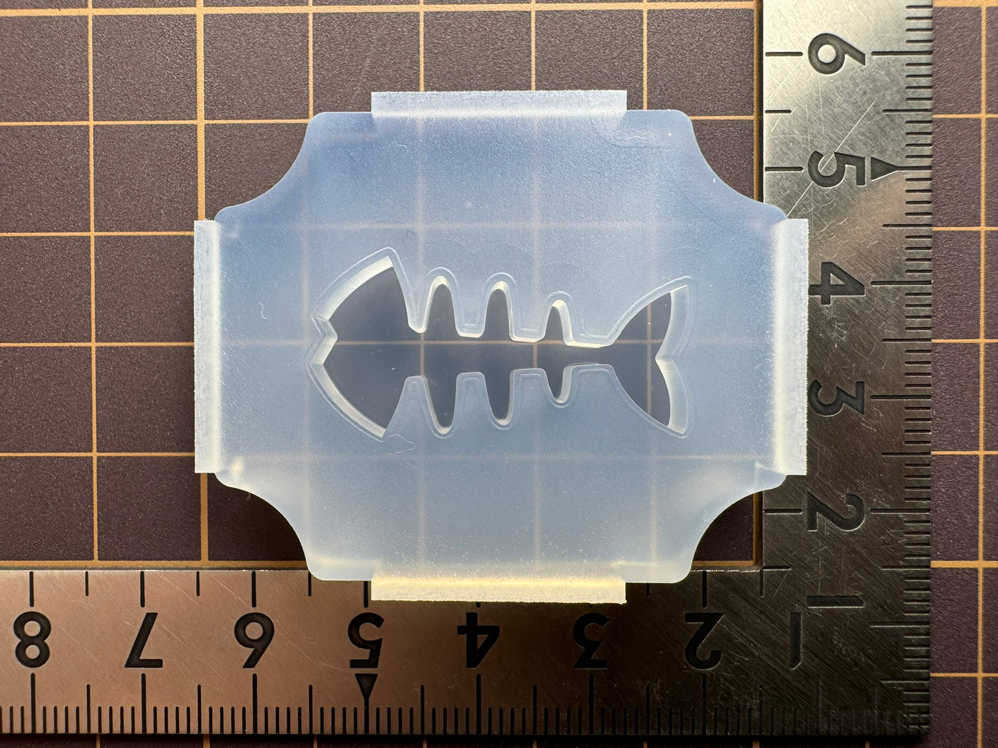30mm「魚の骨」レジン用モールド