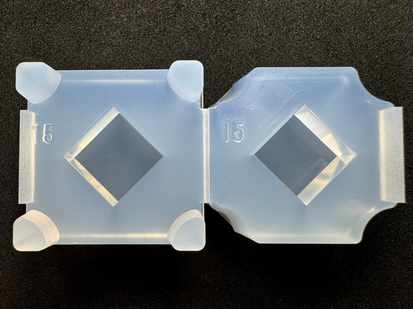 "Laminated Cube" resin mold