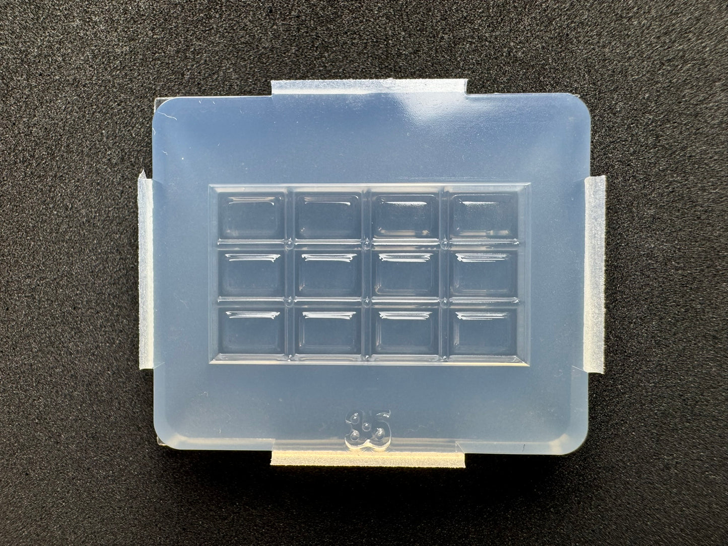 "Chocolate bar" resin mold