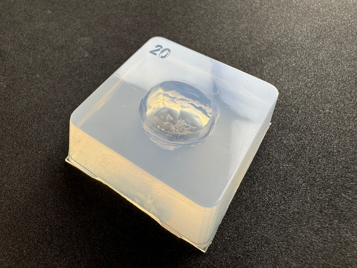 20mm「シュークリーム」レジン用モールド