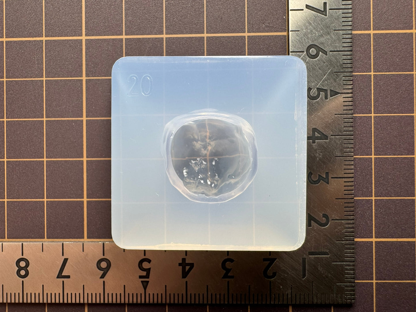20mm「シュークリーム」レジン用モールド
