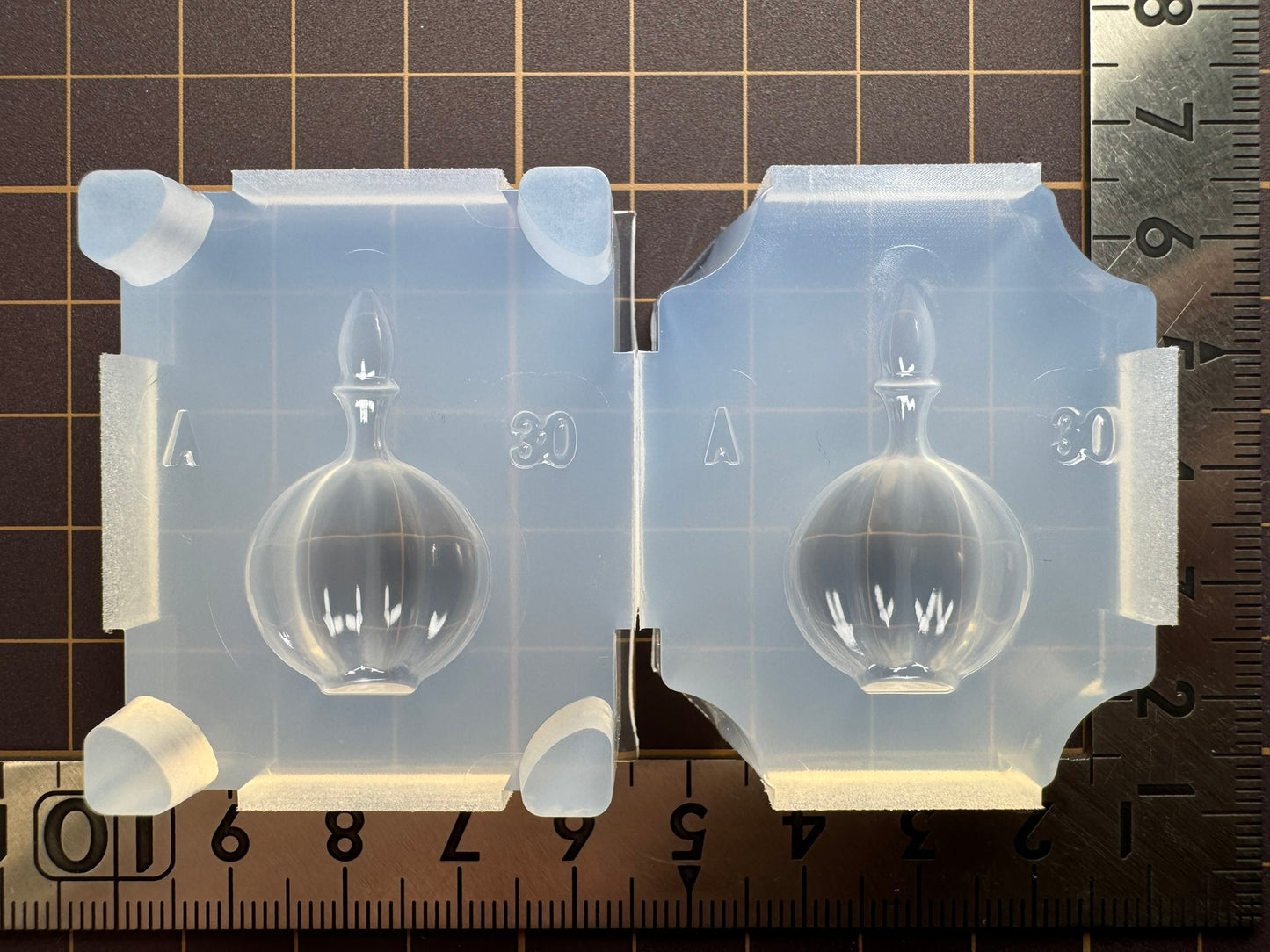 30mm「香水瓶A」レジン用モールド