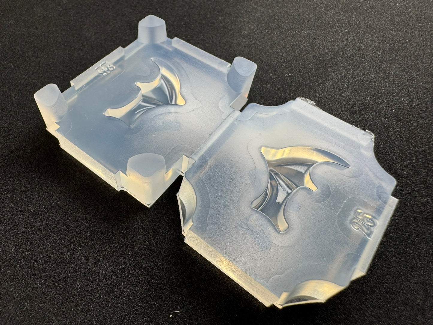 25mm「立体デフォルメ翼B」レジン用モールド