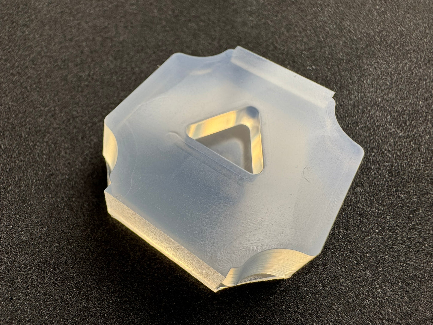 「角丸三角」レジン用モールド