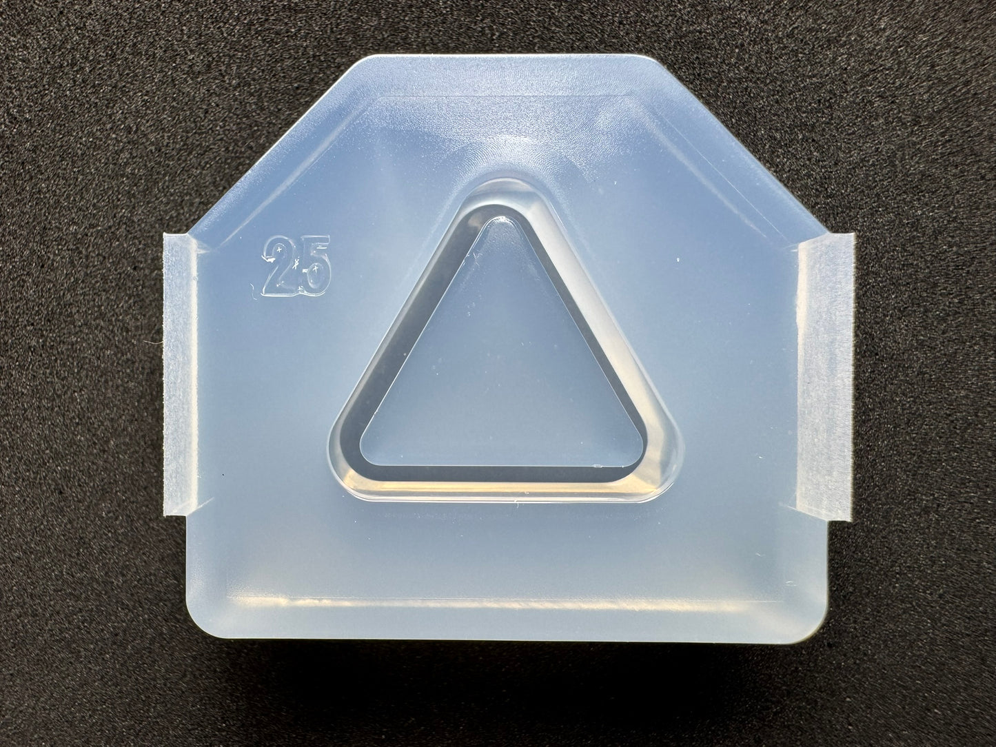 25mm「空枠（三角形）」レジン用モールド