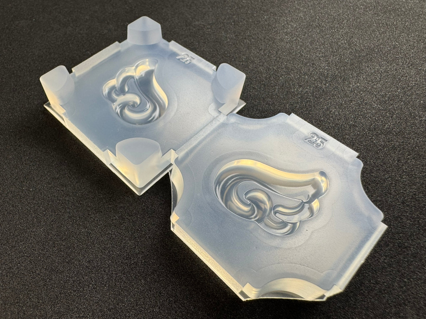 25mm「立体デフォルメ翼A」レジン用モールド