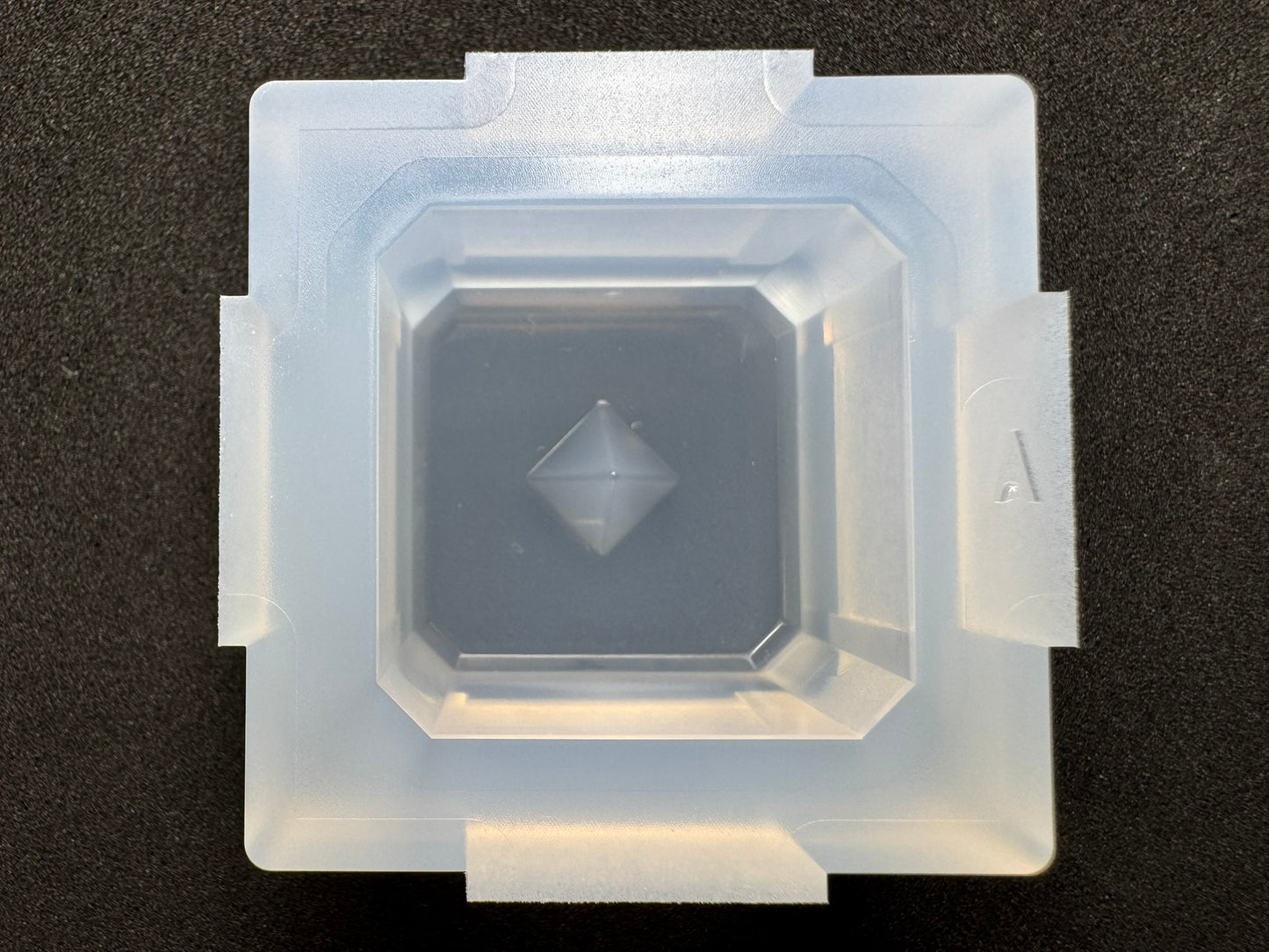 30mm「正八面体用台座A」レジン用モールド
