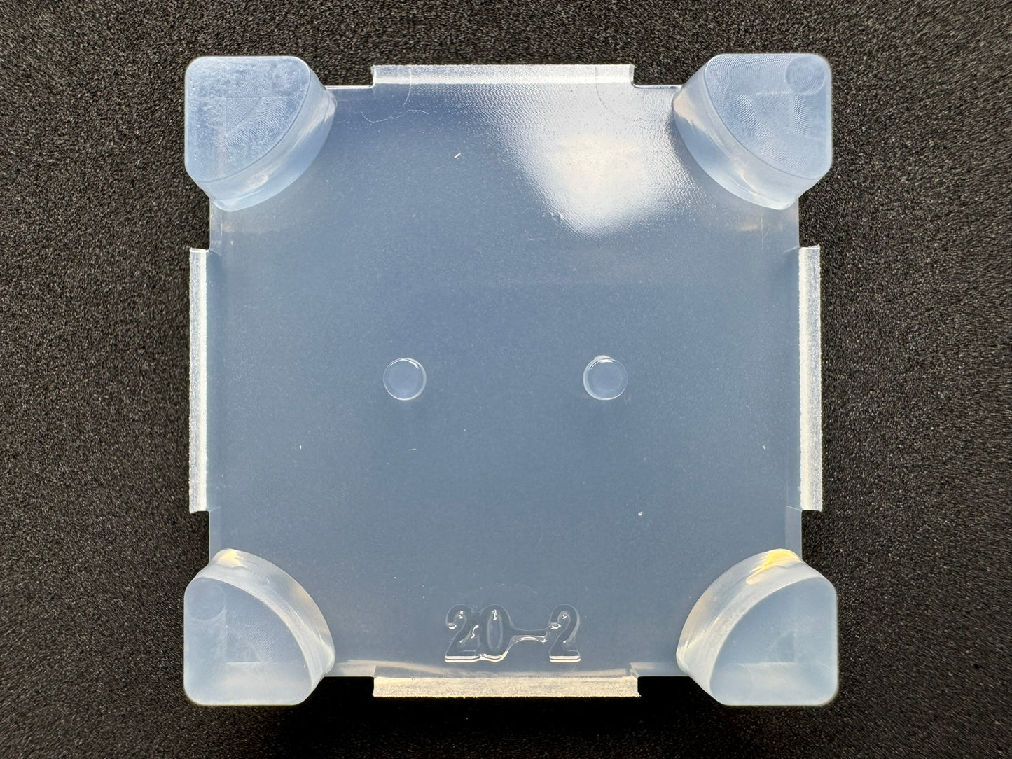 円形プレート用2穴「φ3凹」レジン用モールド