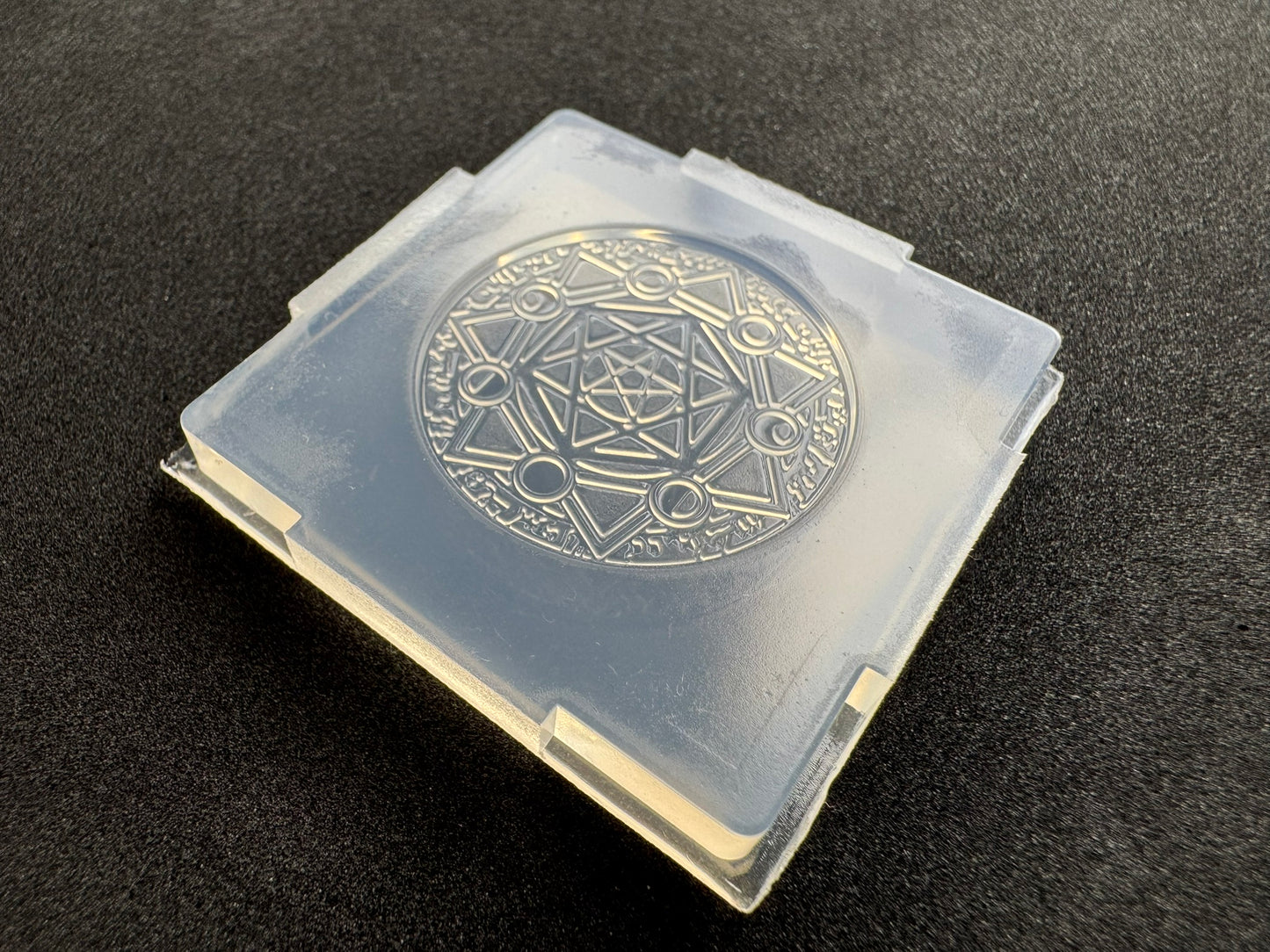 「魔方陣模様Ａ」レジン用モールド