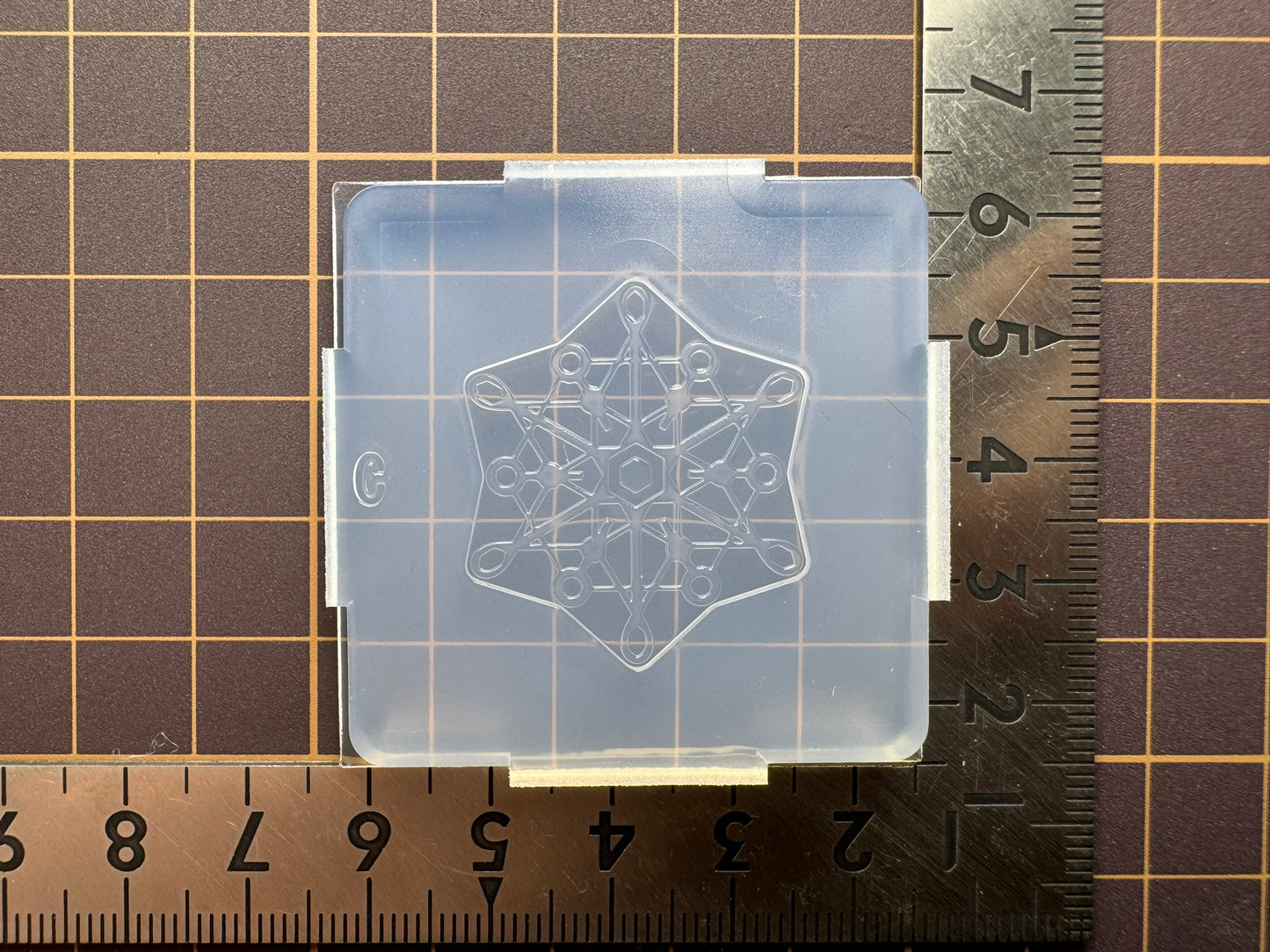 「雪の結晶模様C」レジン用モールド