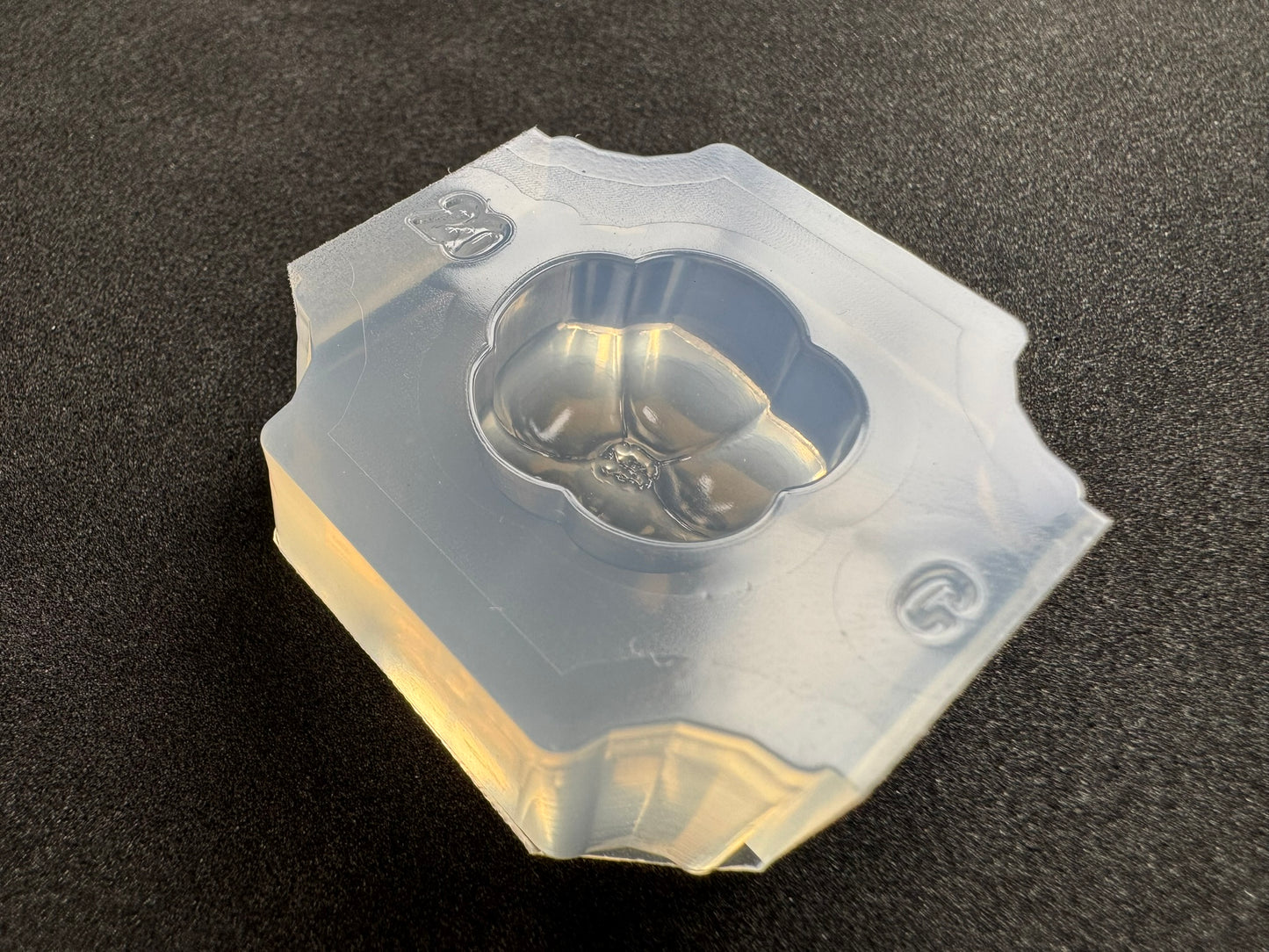 20mm「和菓子（梅C）」レジン用モールド