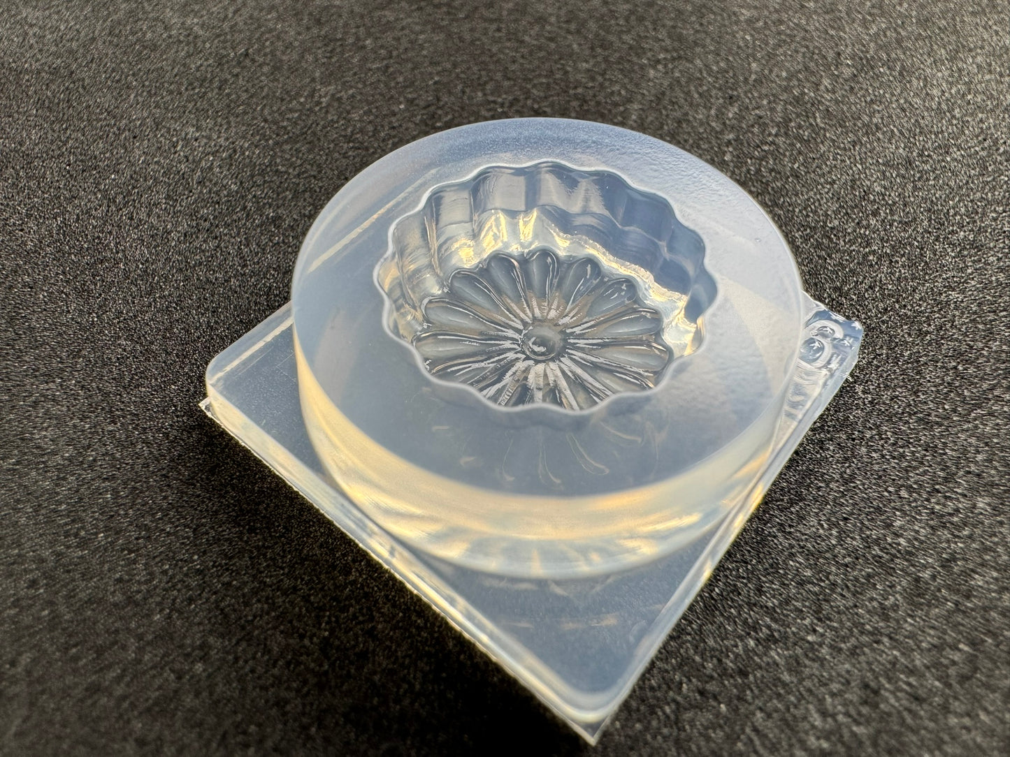 ECO「和菓子(秋桜）」レジン用モールド